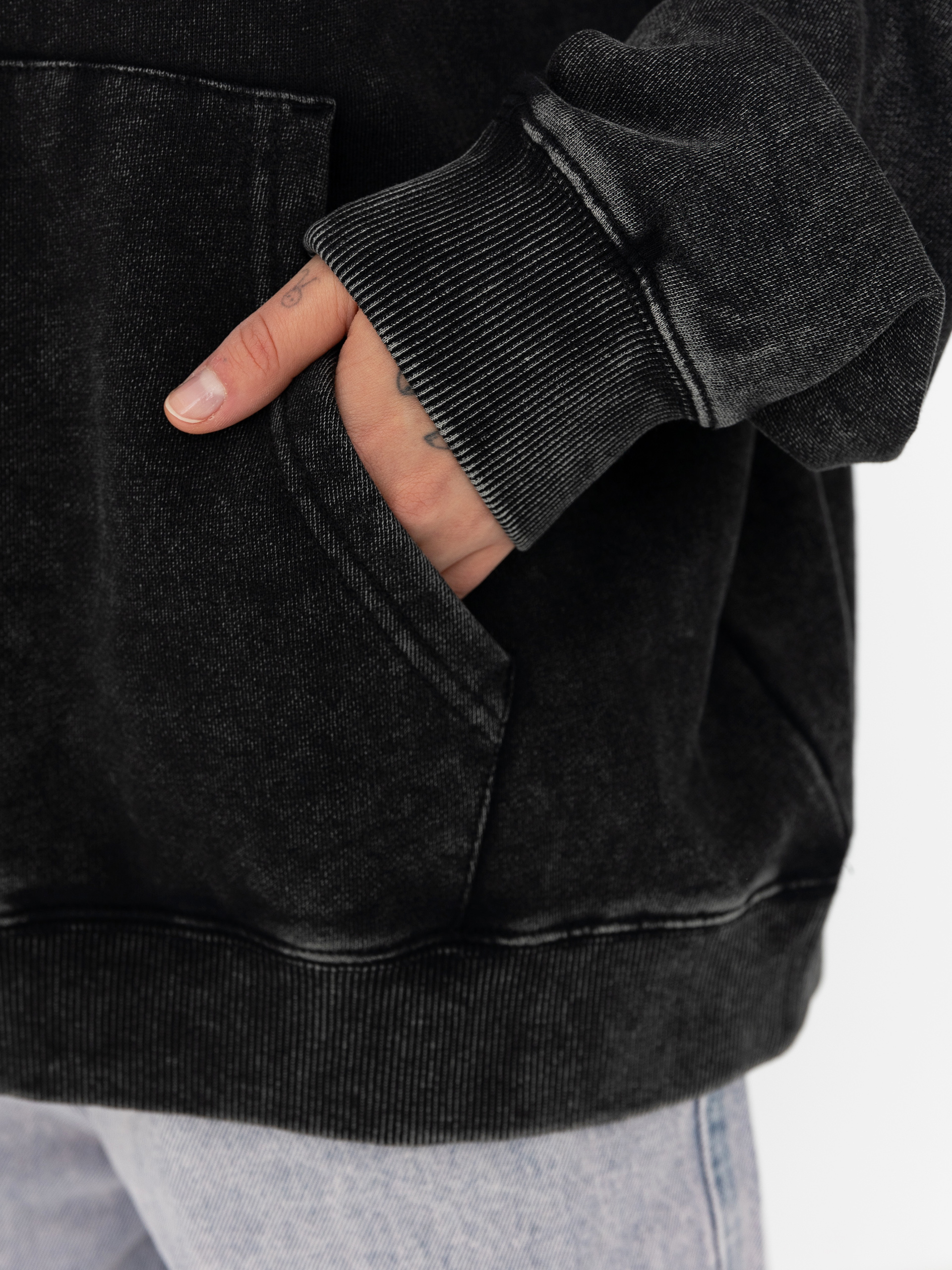 Hanorac Santa Cruz Ornate Dot Wmn (black acid wash)