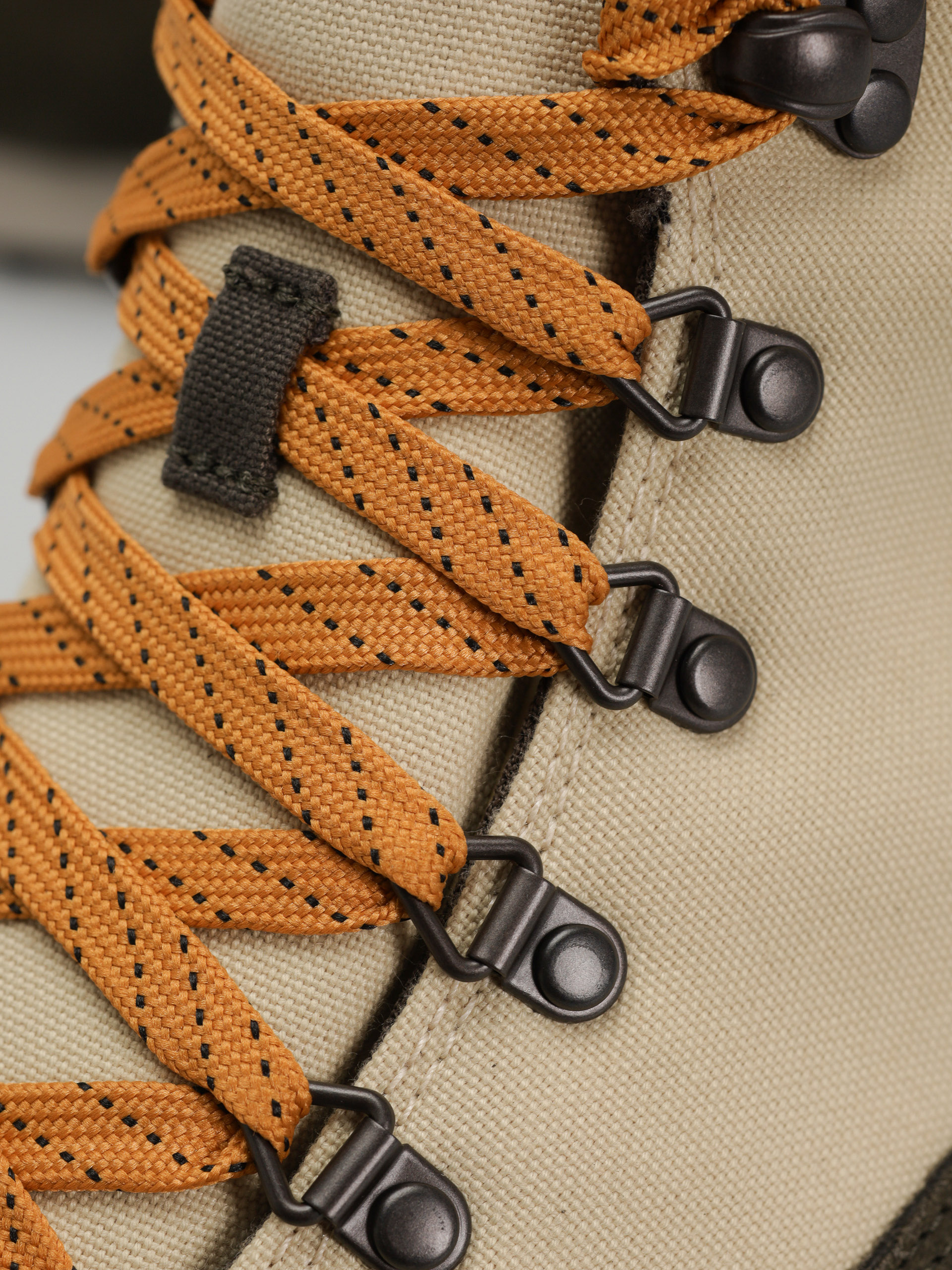 Pantofi The North Face Back To Berkeley Iv Textile Wp (gravel/new taupe green)