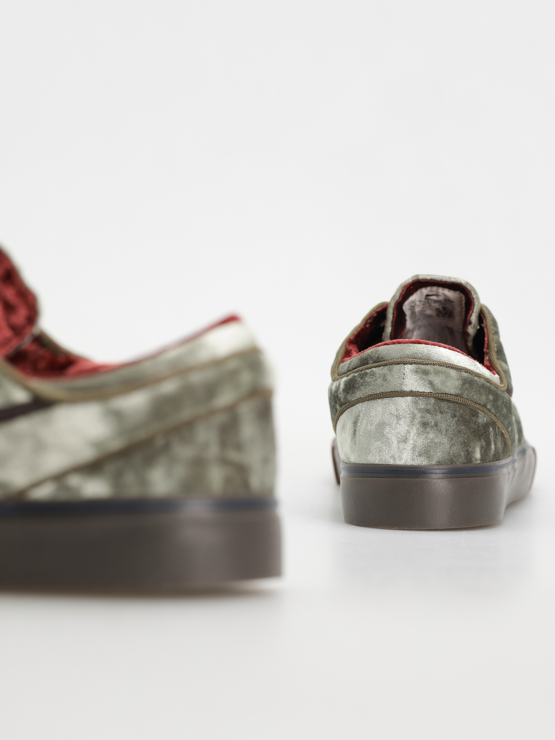 Pantofi Nike SB Zoom Janoski OG+ SE (medium olive/velvet brown baroque brown)