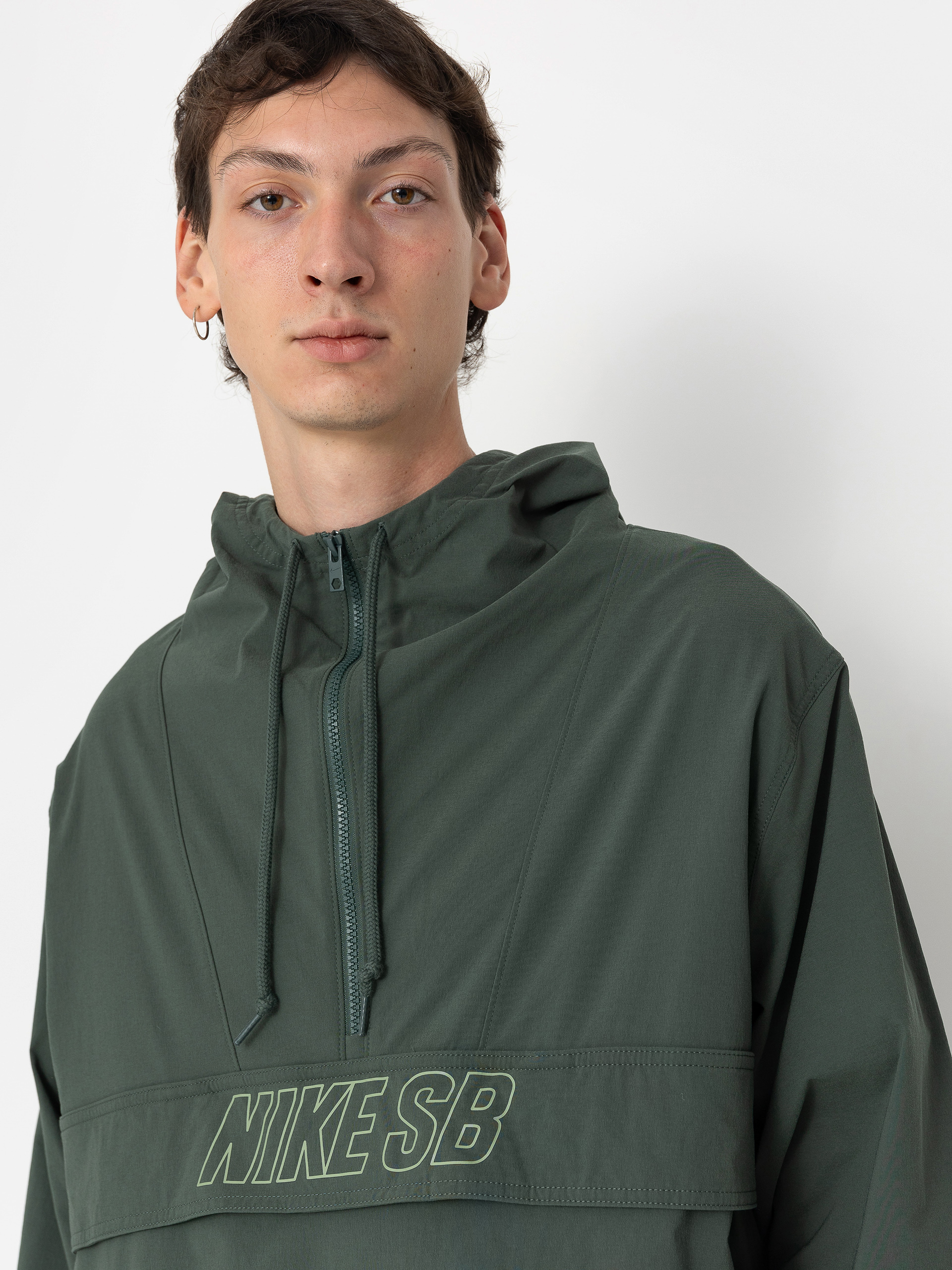 Geacă Nike SB Anorak (vintage green/oil green)