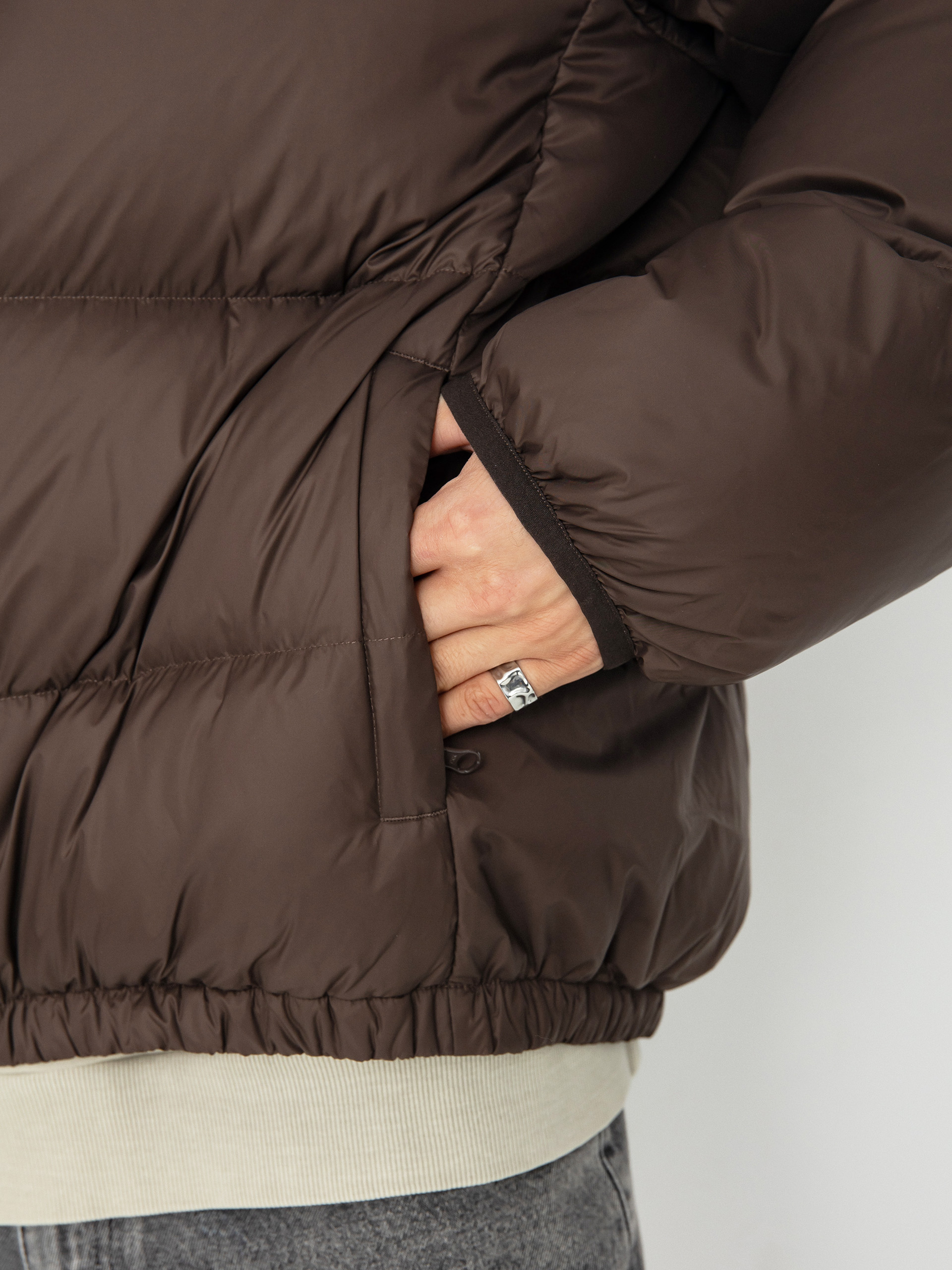 Geacă Gramicci Down Puffer (dark brown)