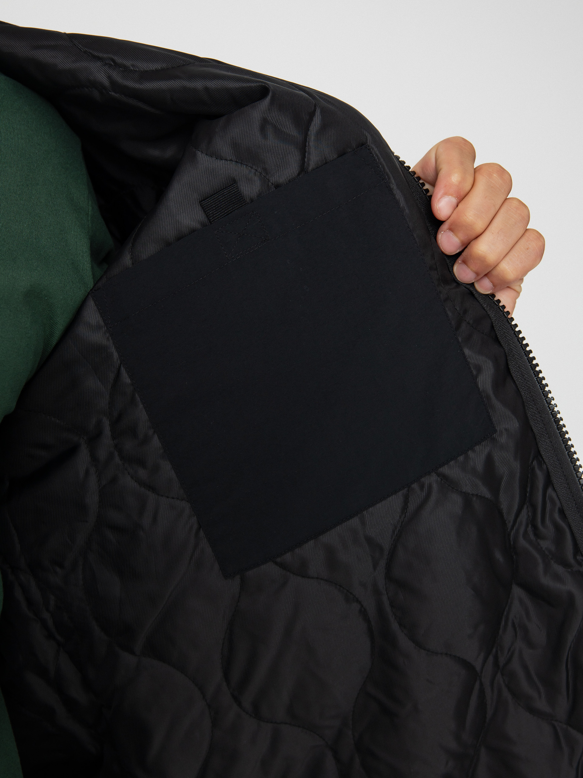 Geacă Carhartt WIP Devin Liner (camo leo jacquard/tamarind/black)