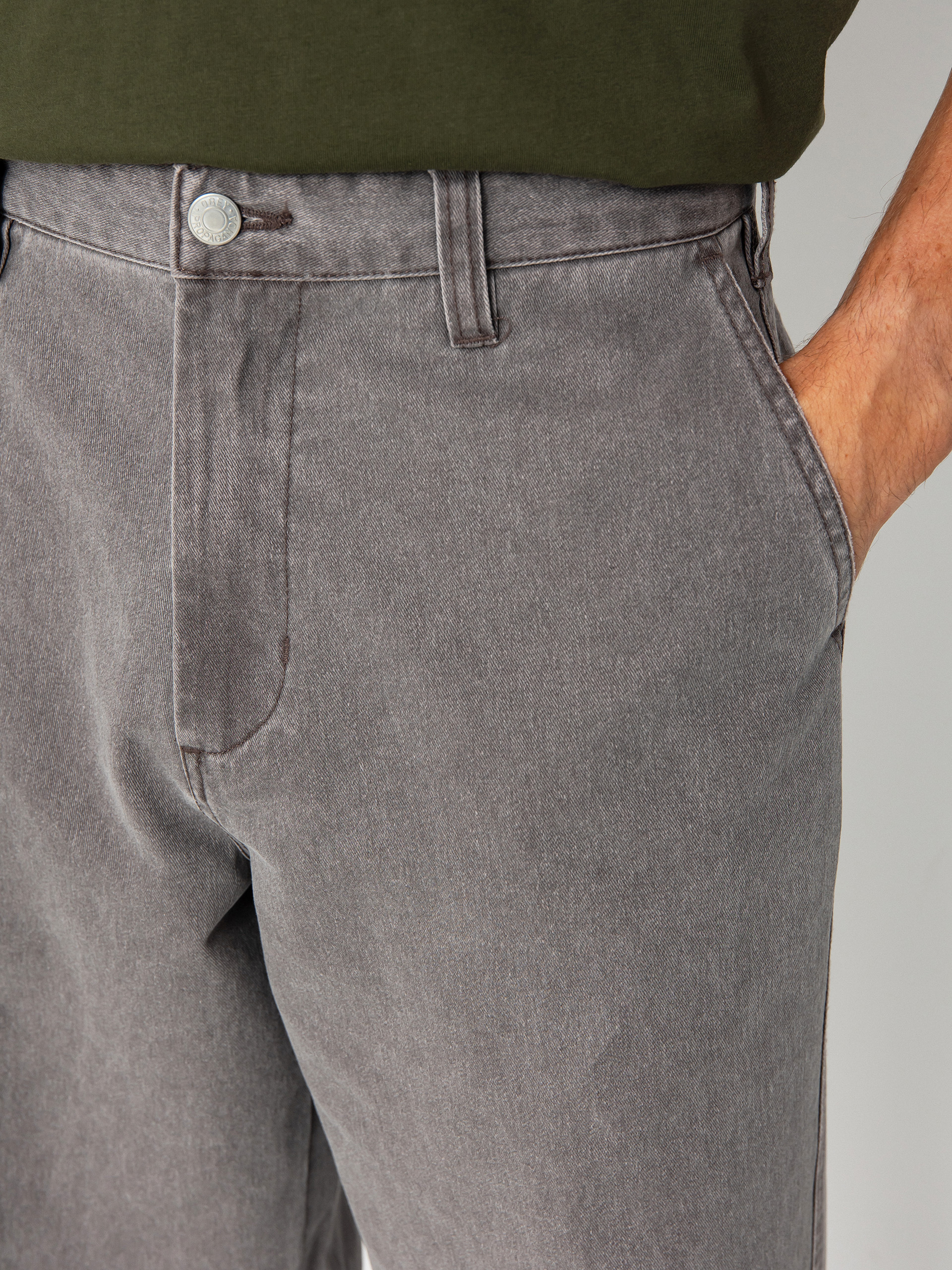 Pantaloni OBEY Bigwig Chino (pigment java brown)