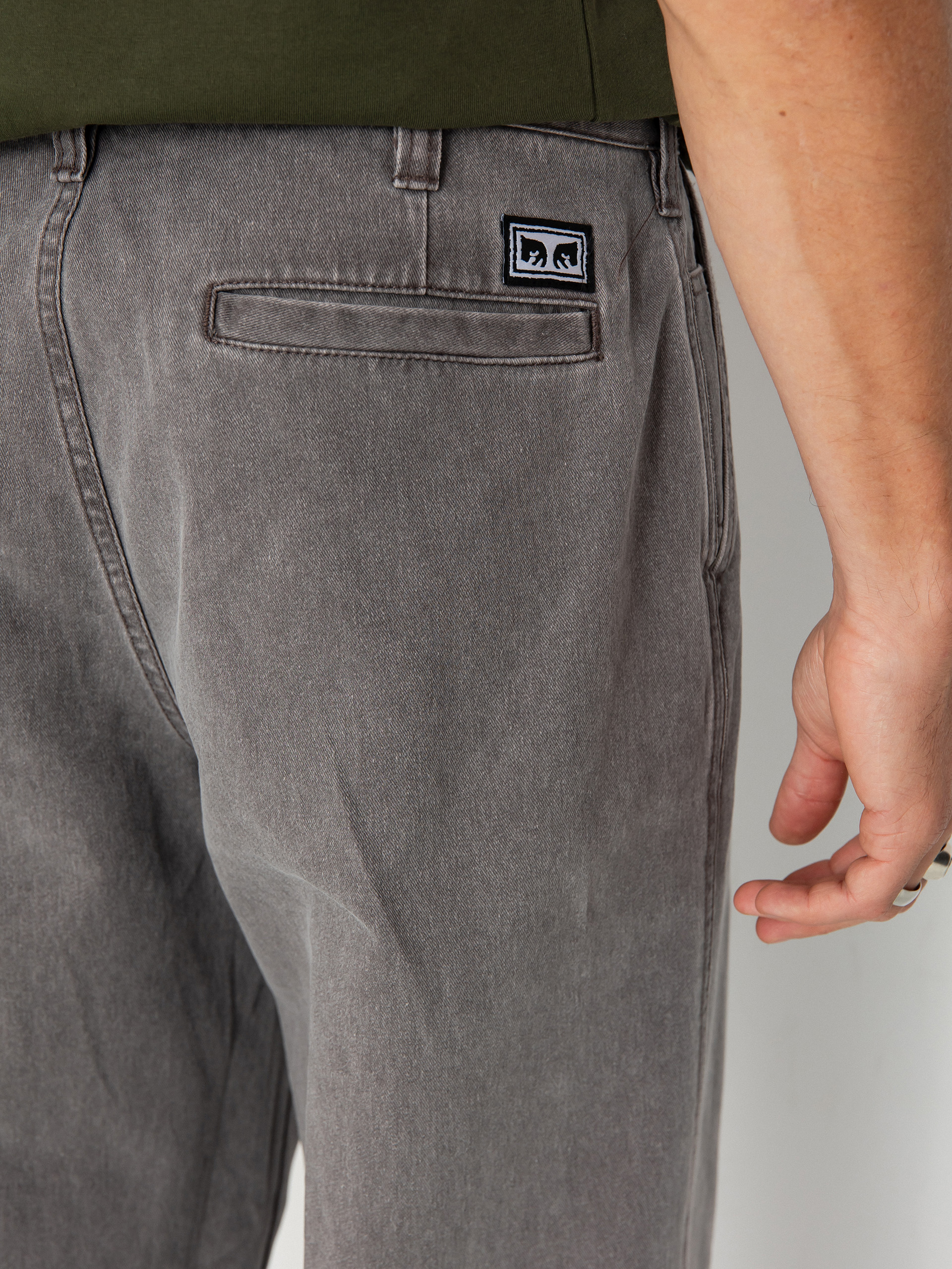 Pantaloni OBEY Bigwig Chino (pigment java brown)