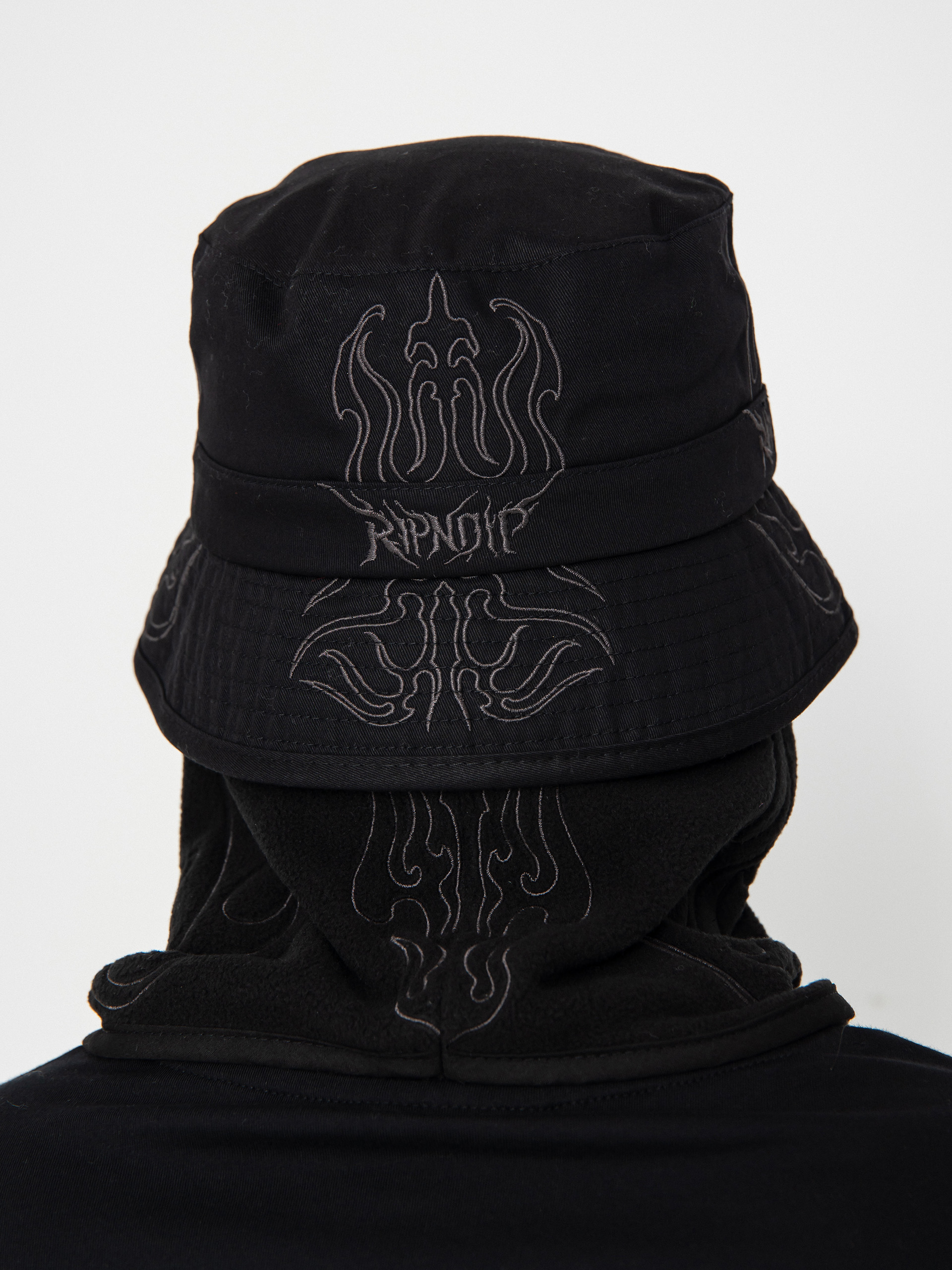 Pălărie RipNDip Volt Face Mask Bucket Hat (black)