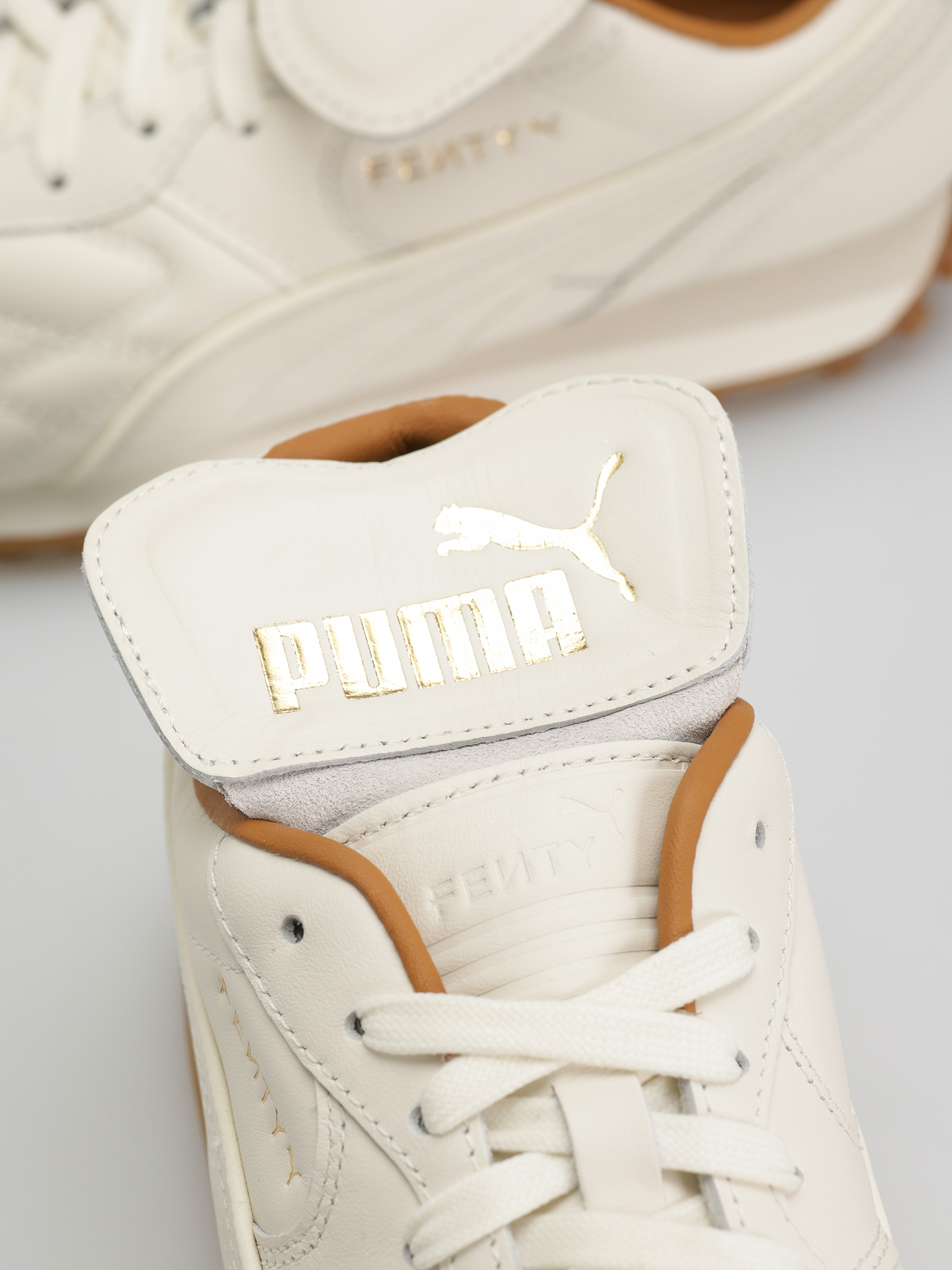Pantofi Puma X Fenty Avanti VL (warm white)