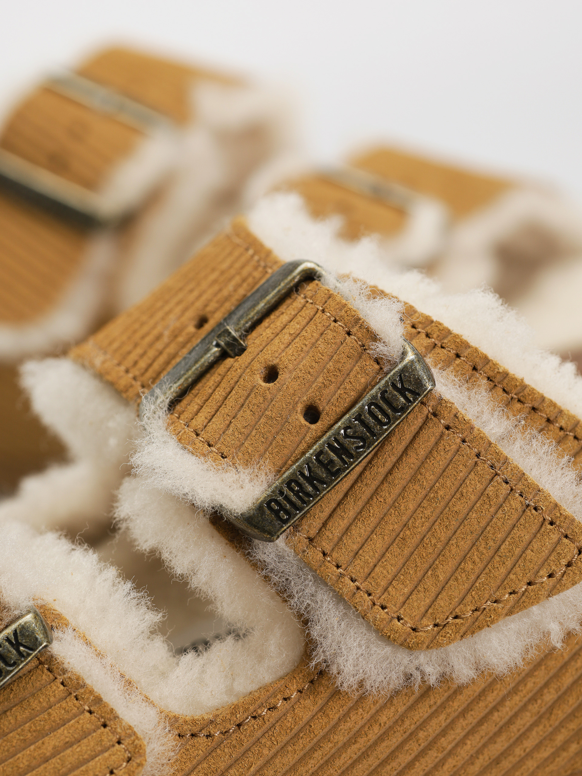 Șlapi Birkenstock Arizona Fell Suede Leather Fur Narrow Wmn (corduroy cork brown)