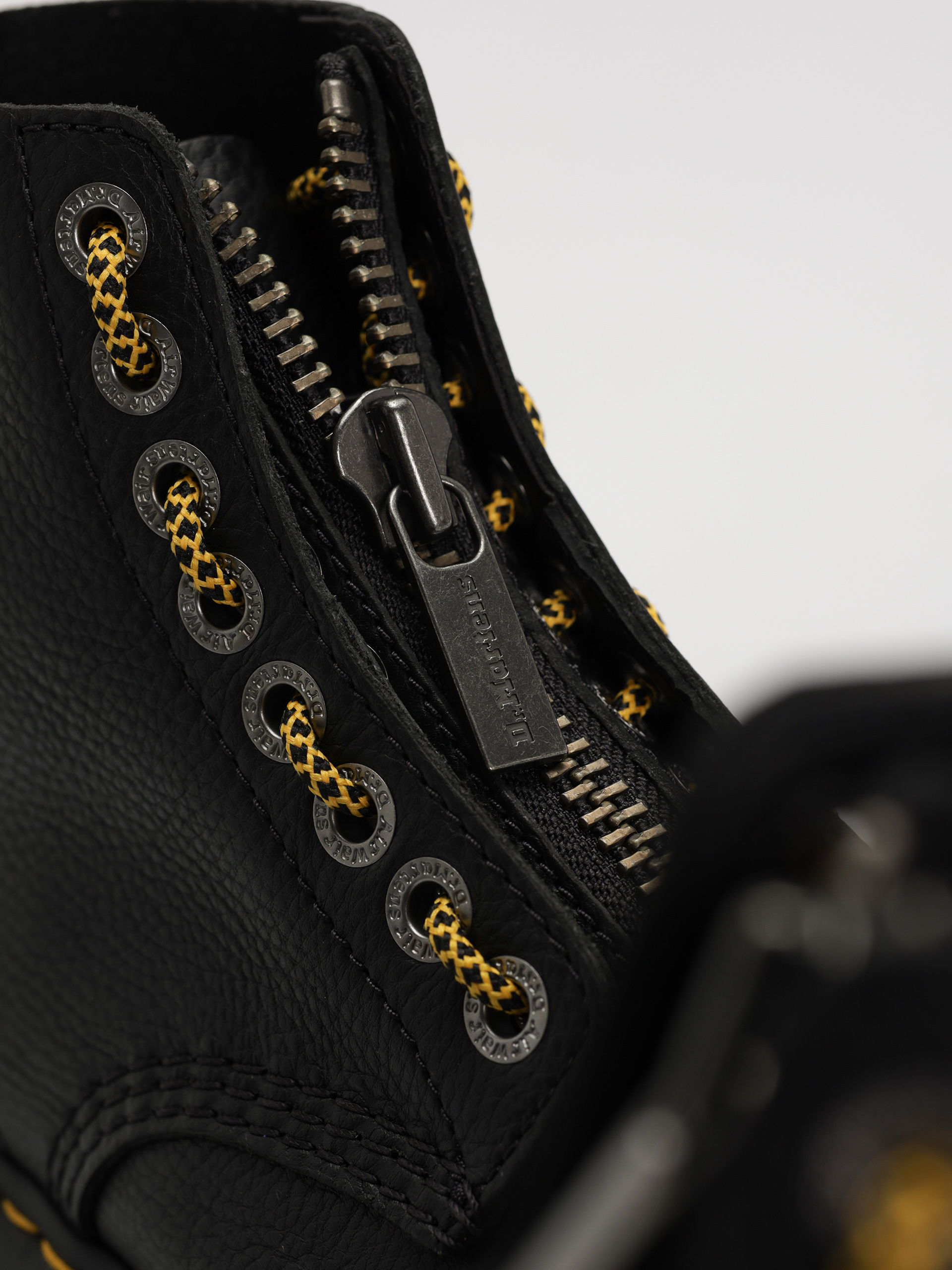 Pantofi Dr. Martens Sinclair Max Wmn (black pisa)