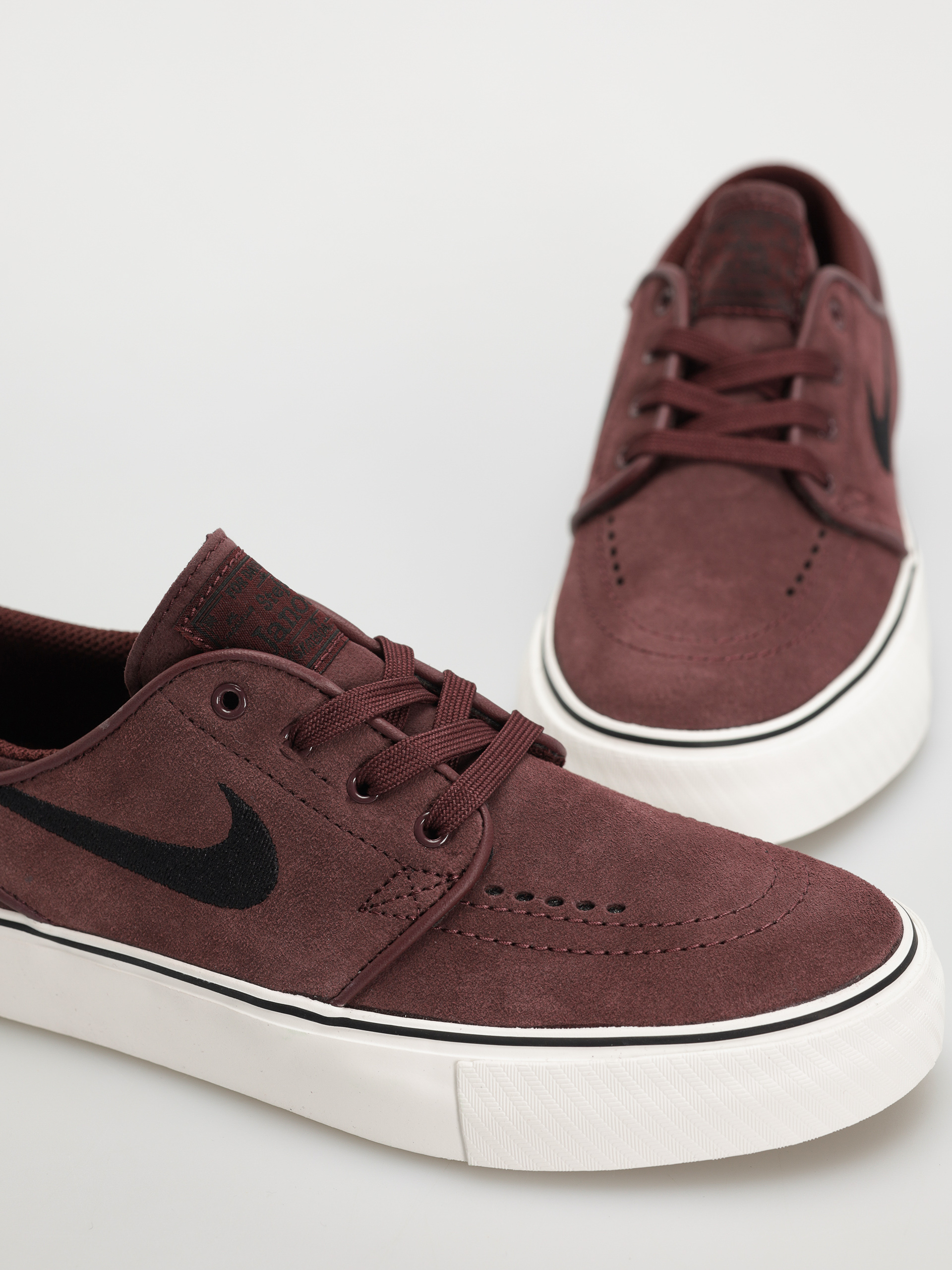 Pantofi Nike SB Stefan Janoski JR (burgundy crush/black burgundy crush sail)