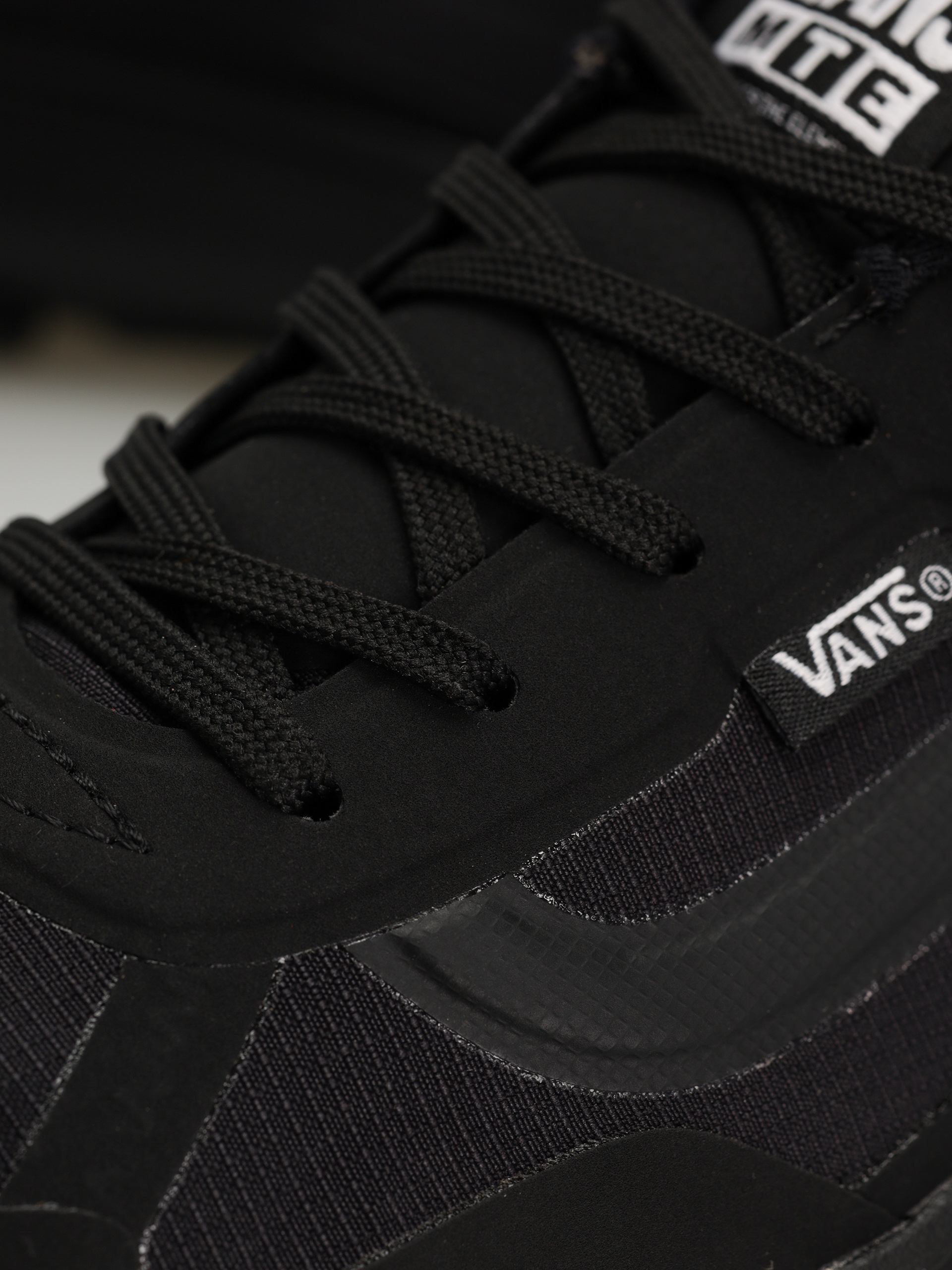 Pantofi Vans Crosspath MTE (black/black)