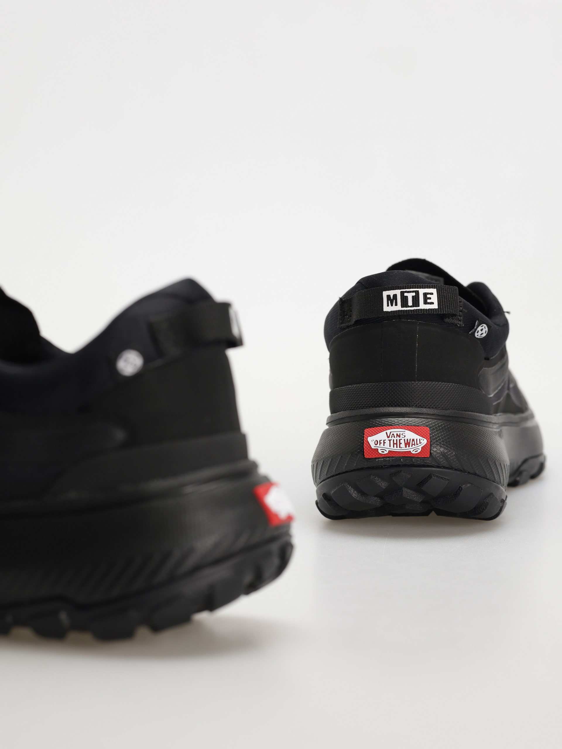 Pantofi Vans Crosspath MTE (black/black)