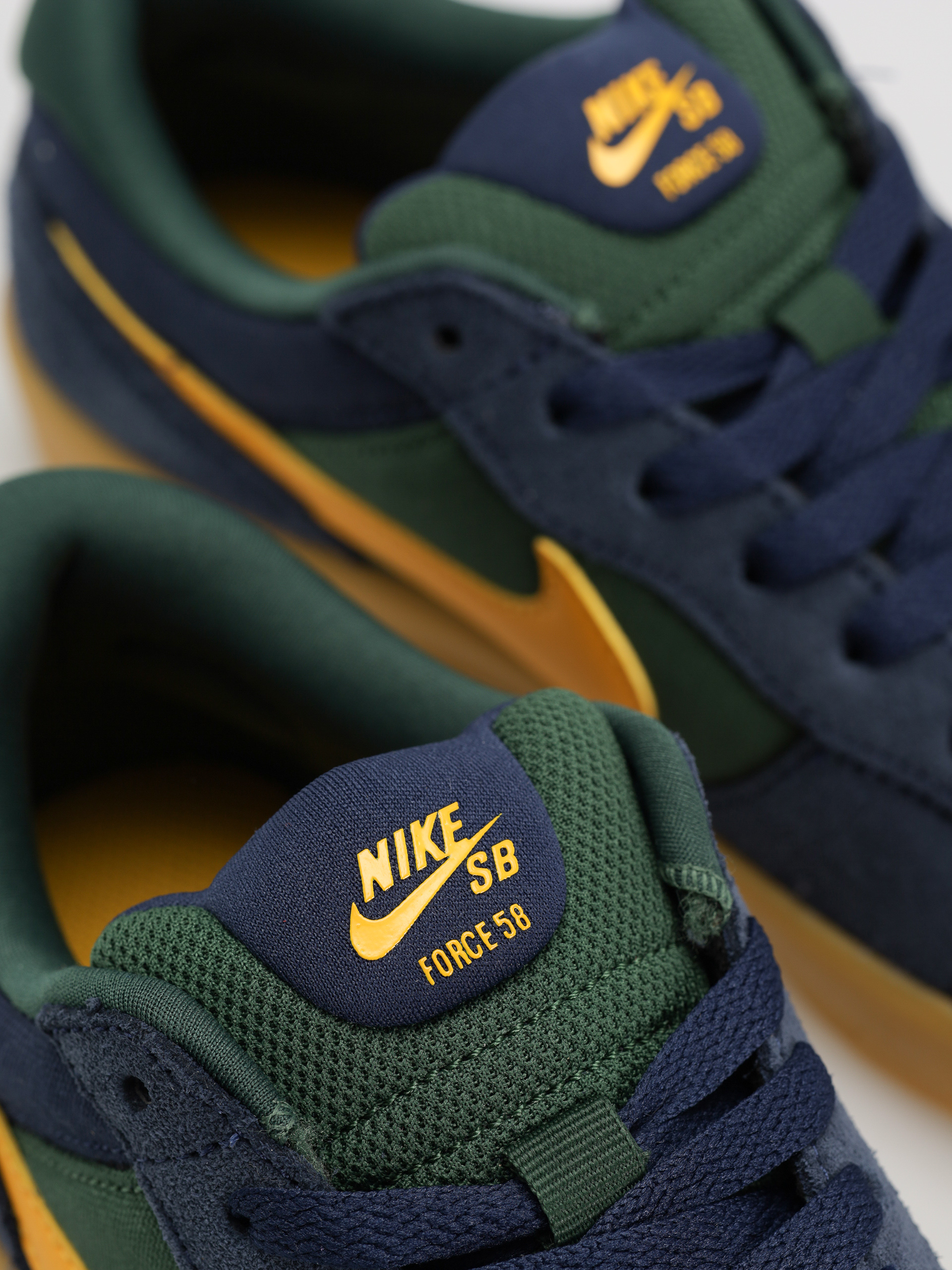 Pantofi Nike SB Force 58 (midnight navy/university gold fir)