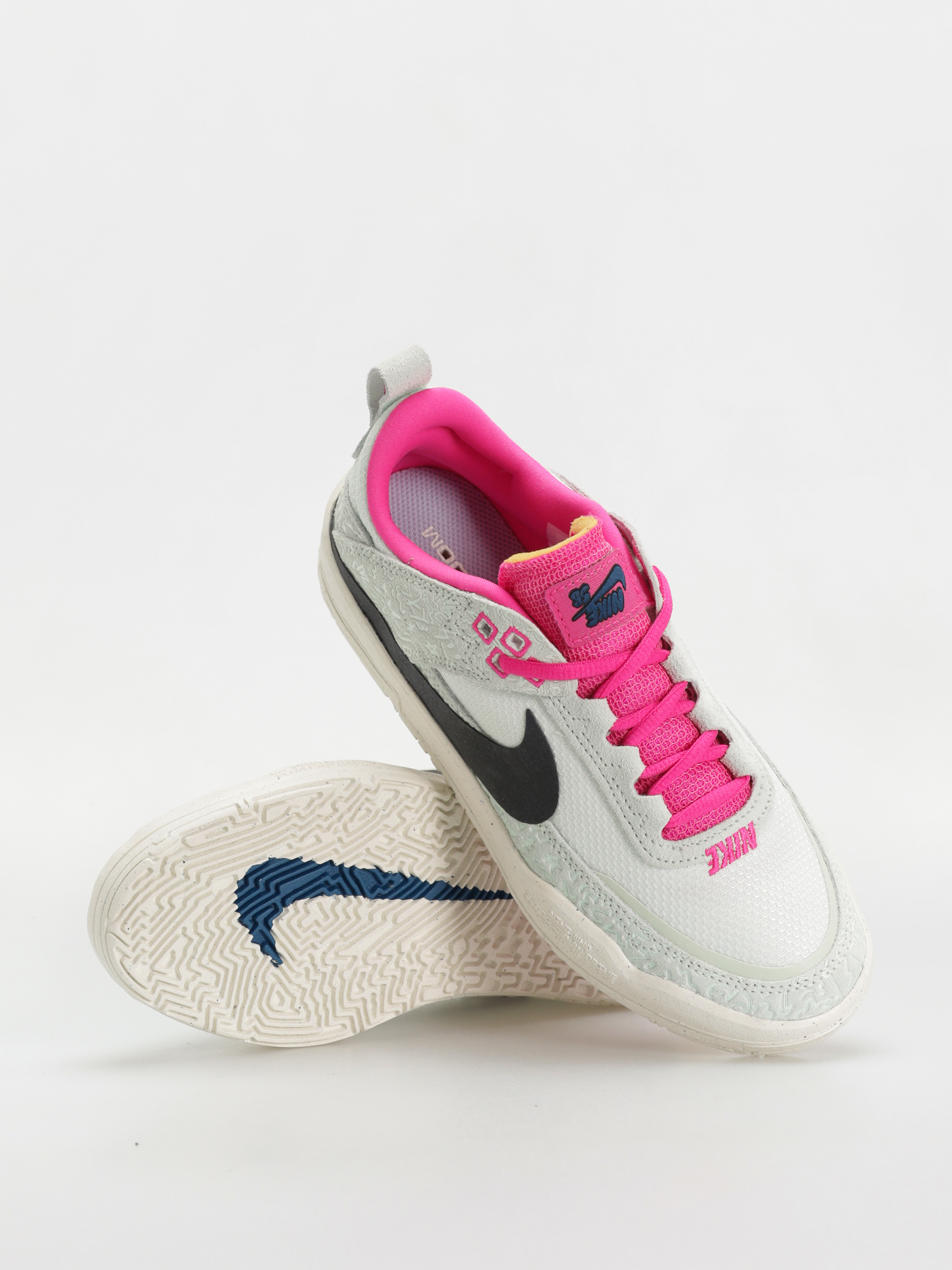 Pantofi Nike SB Day One SE JR (sail/black barely green fierce pink)
