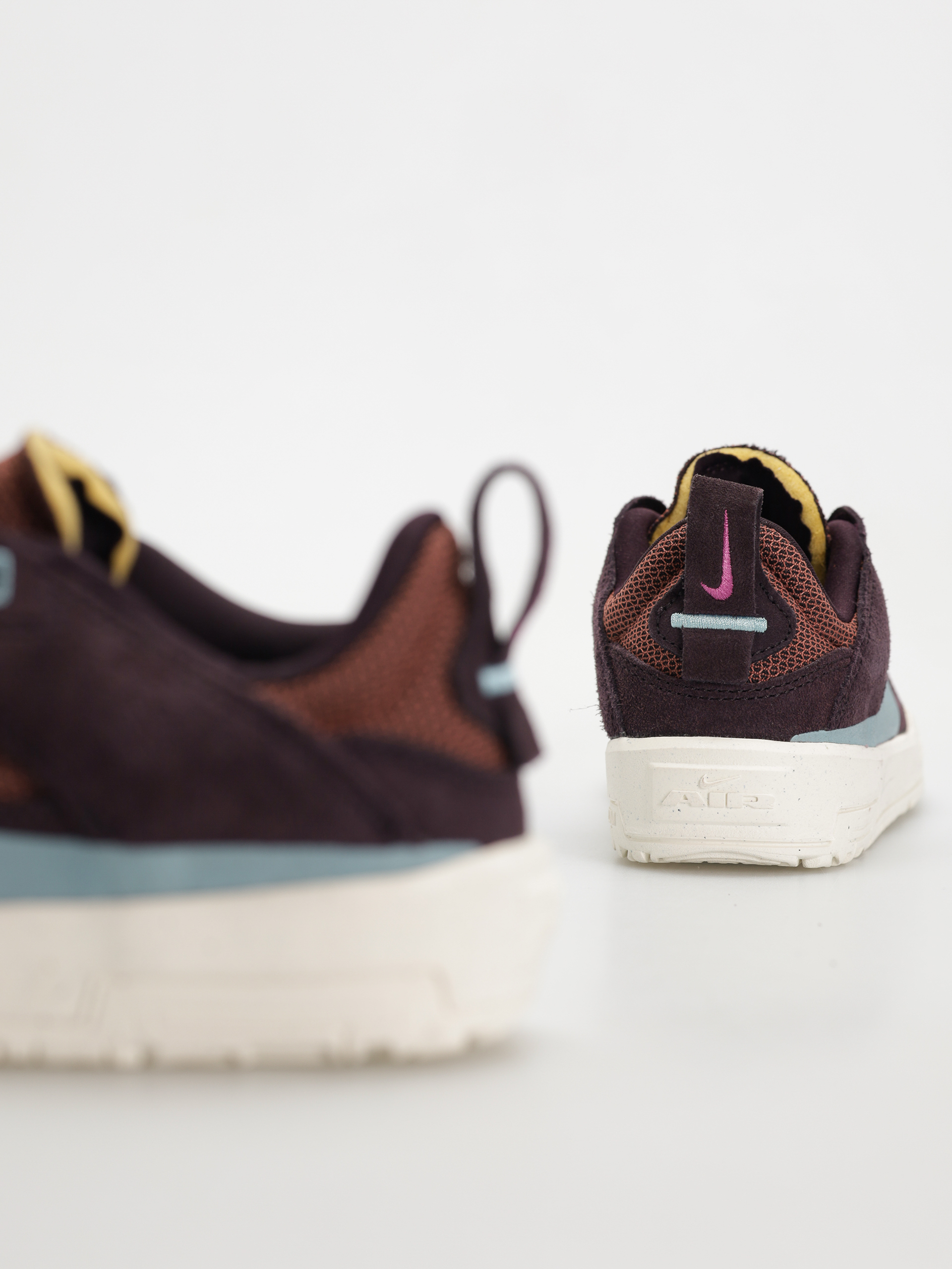 Pantofi Nike SB Day One JR (burgundy ash/denim turq dark pony sail)