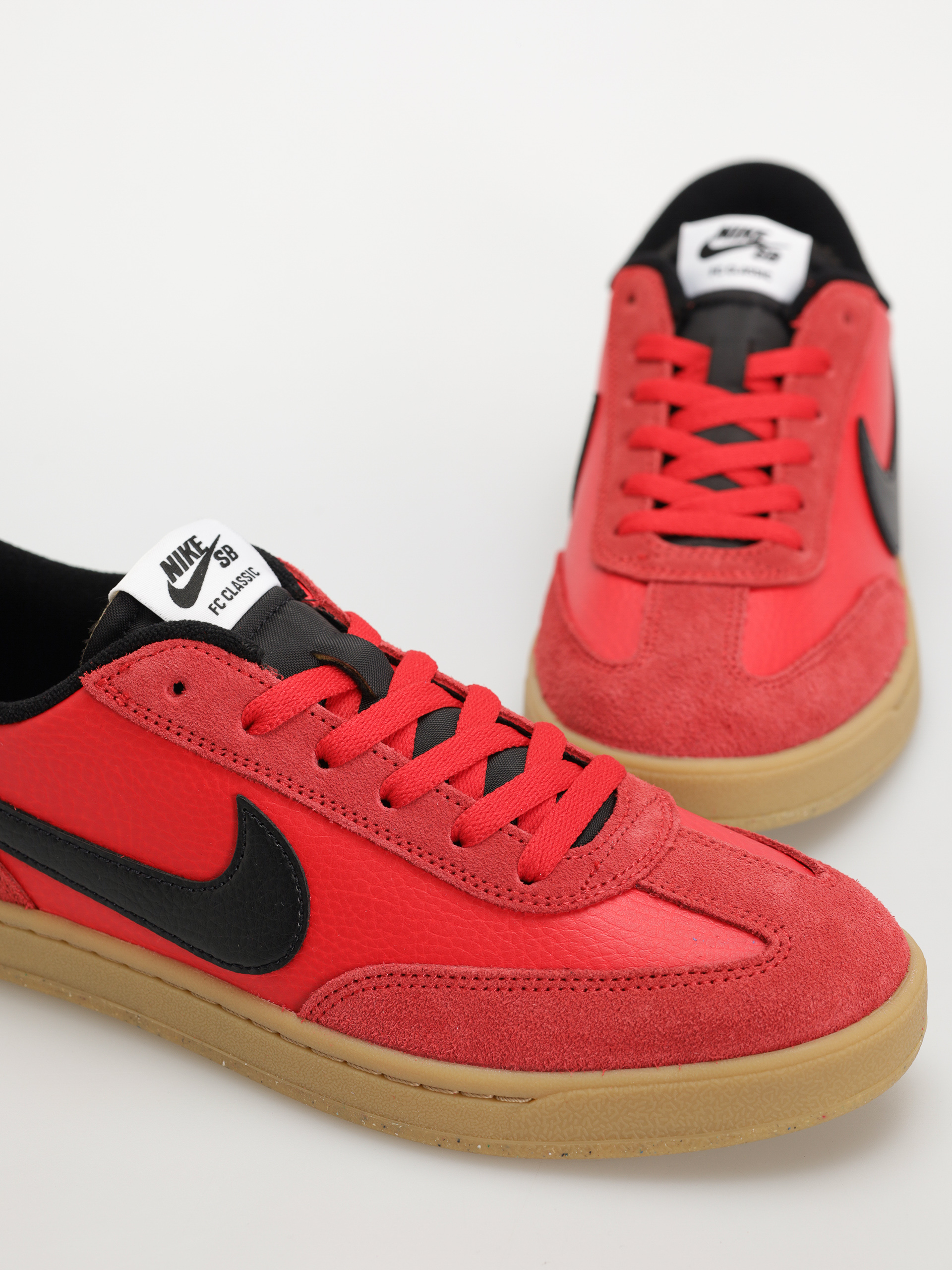 Pantofi Nike SB Fc Classic (university red/black white)