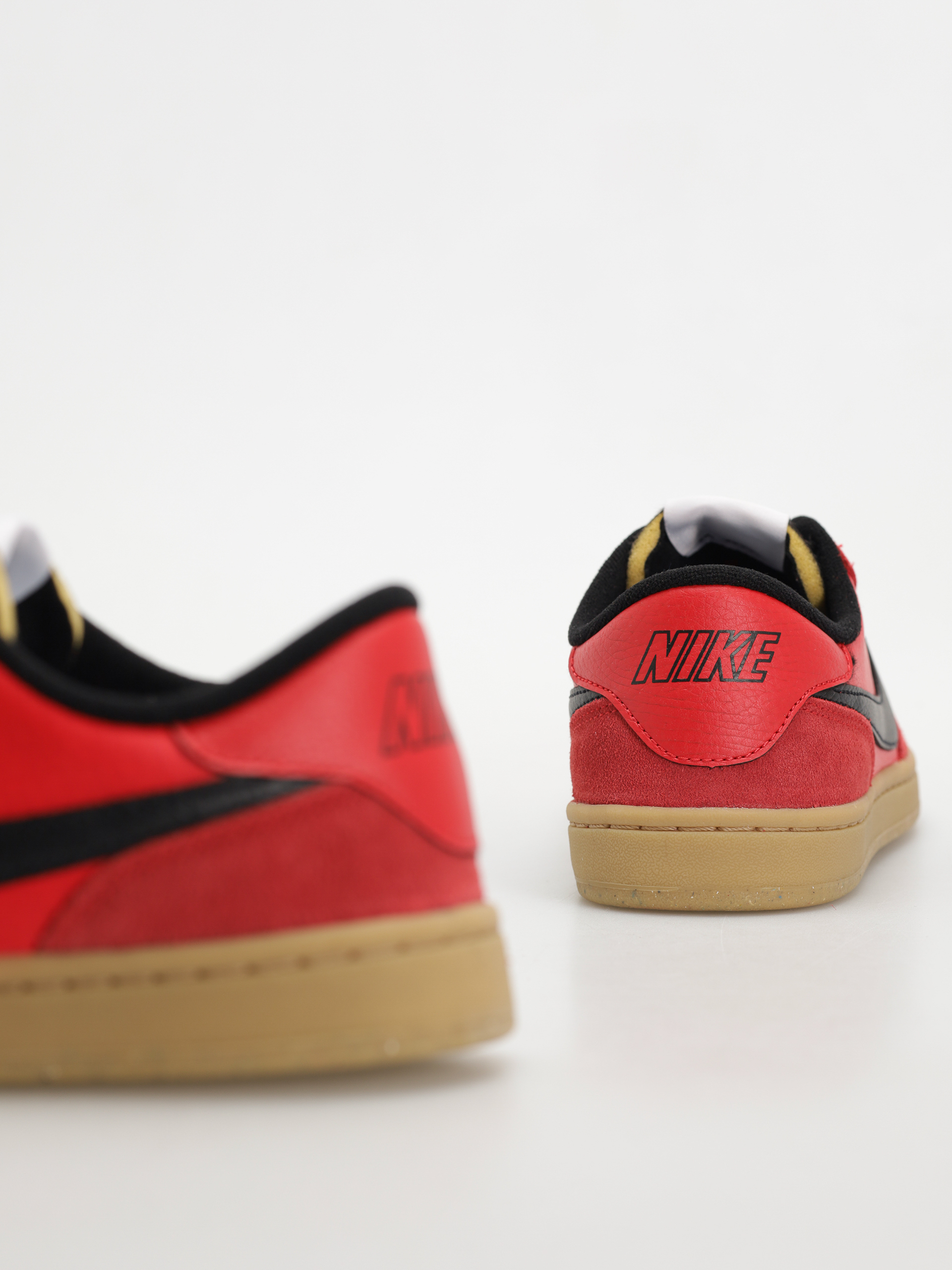 Pantofi Nike SB Fc Classic (university red/black white)