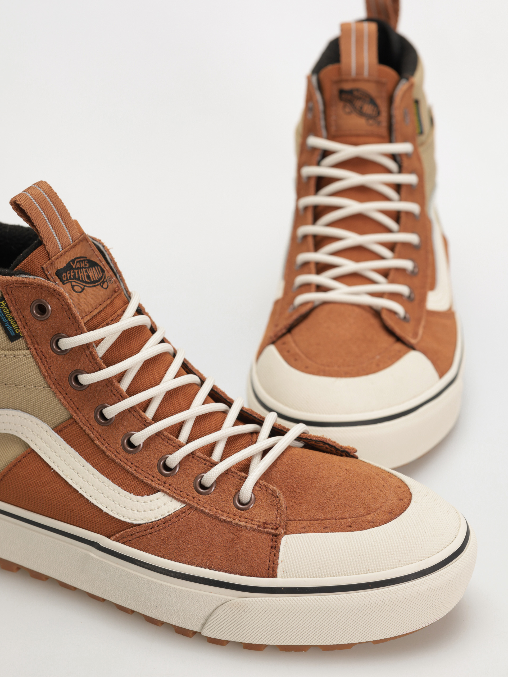 Pantofi Vans Sk8 Hi Waterproof MTE (glazed ginger/marshmallow)