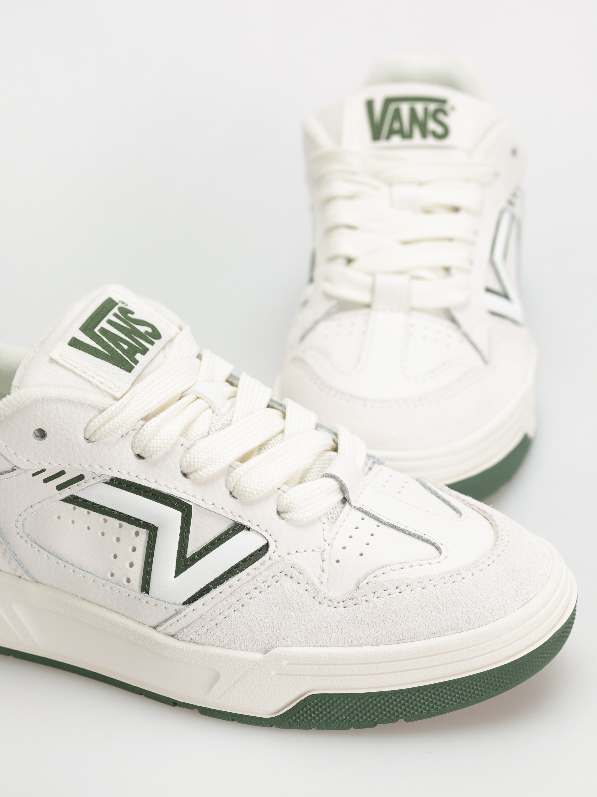 Pantofi Vans Upland (vintage sport douglas fir)