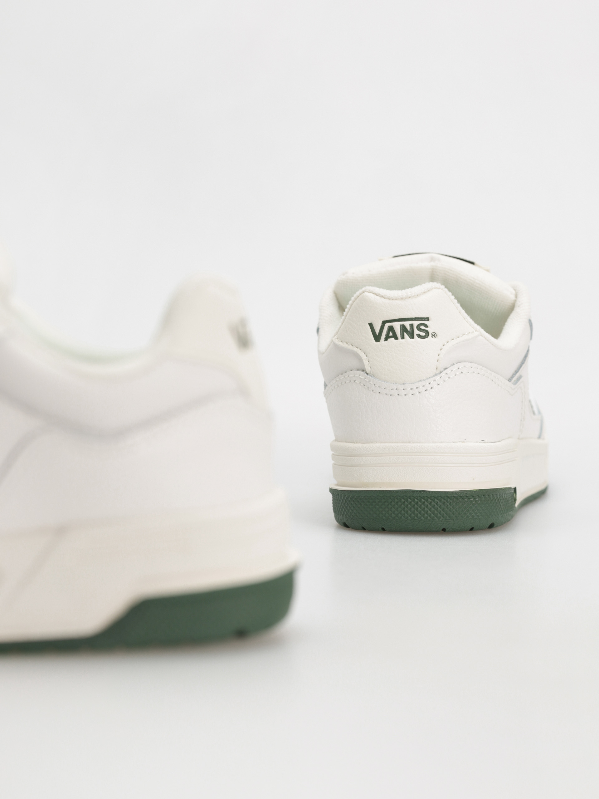 Pantofi Vans Upland (vintage sport douglas fir)