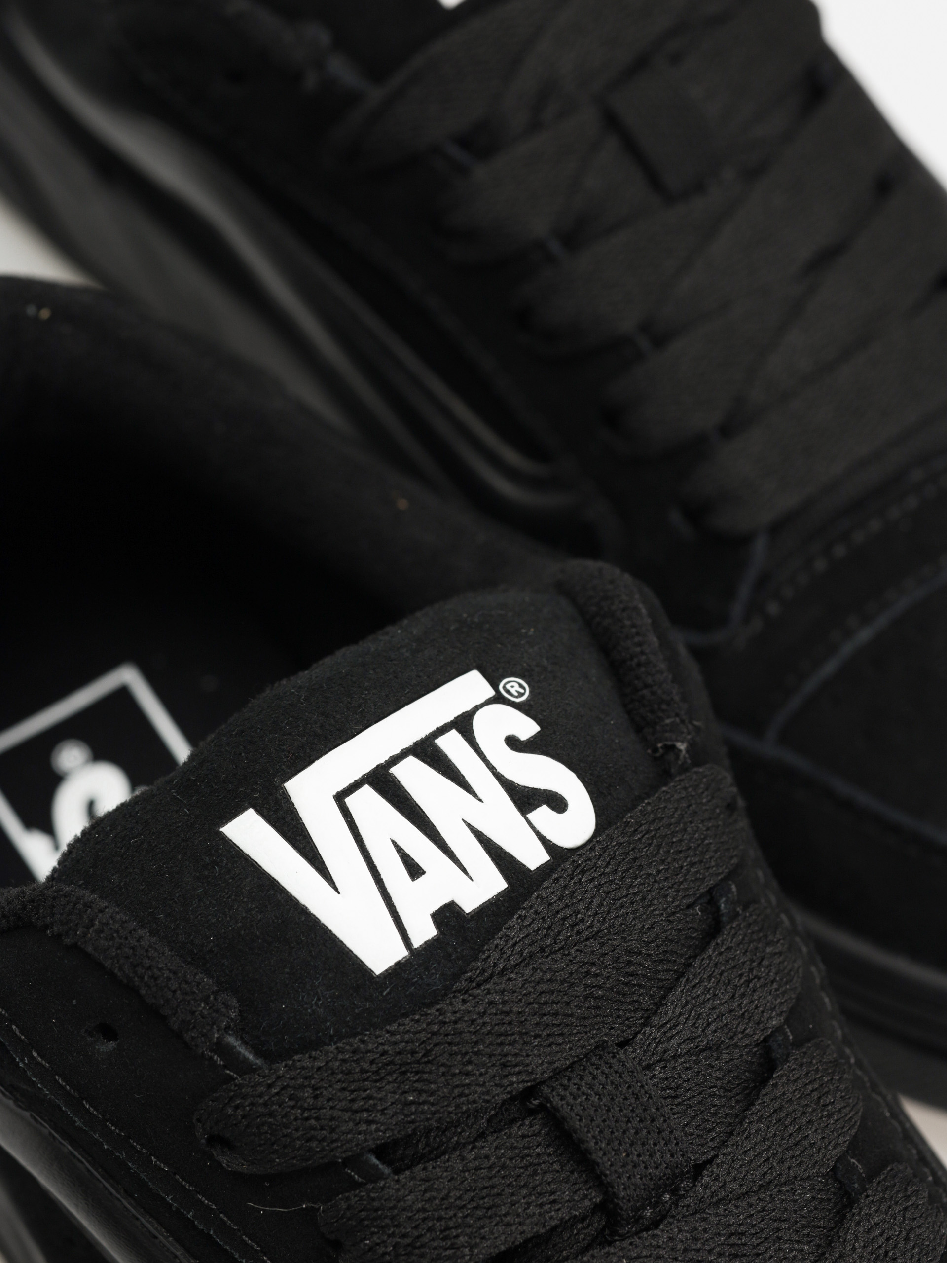 Pantofi Vans Hylane (black/black)