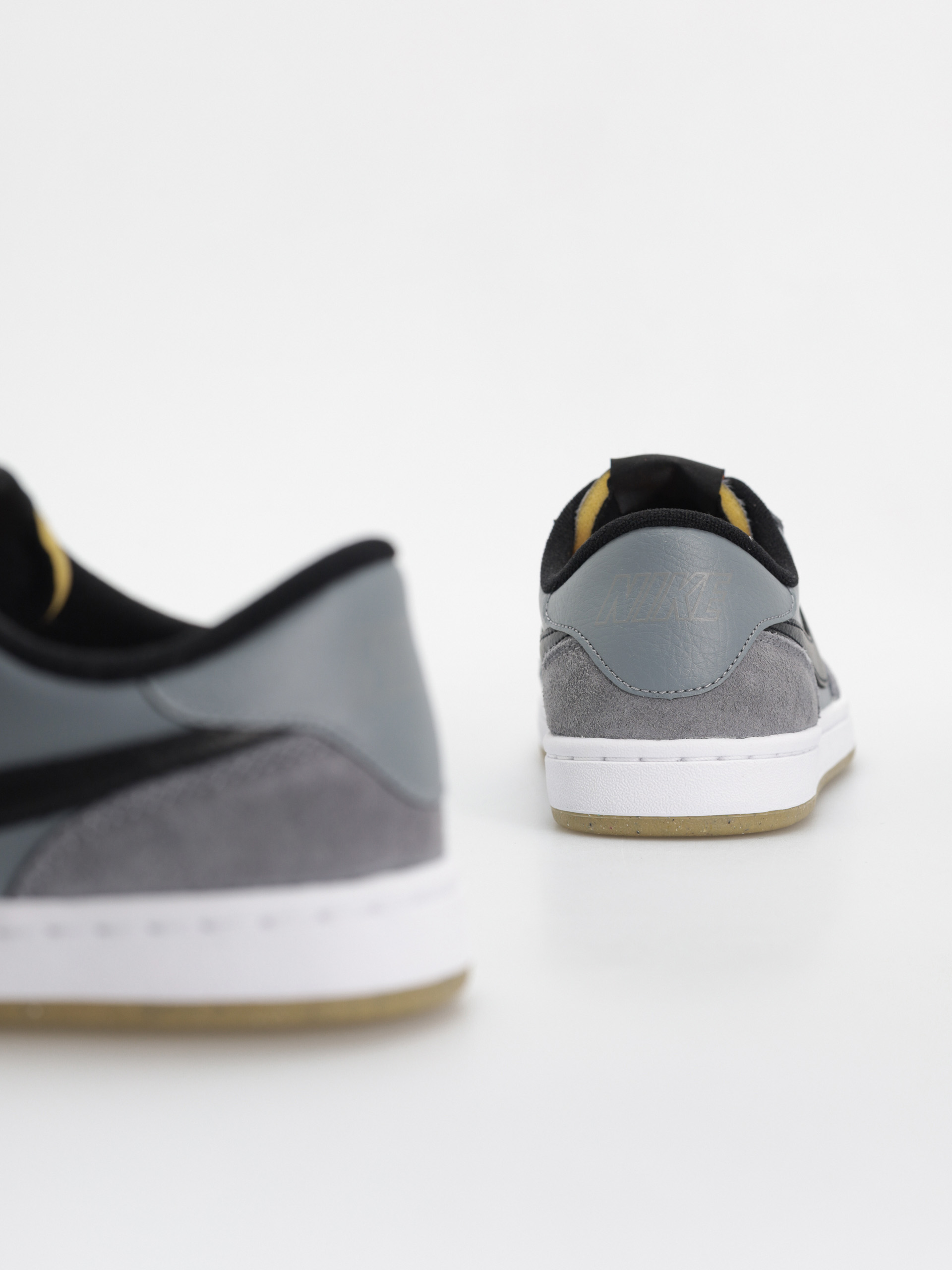 Pantofi Nike SB Fc Classic (cool grey/black white vivid orange)