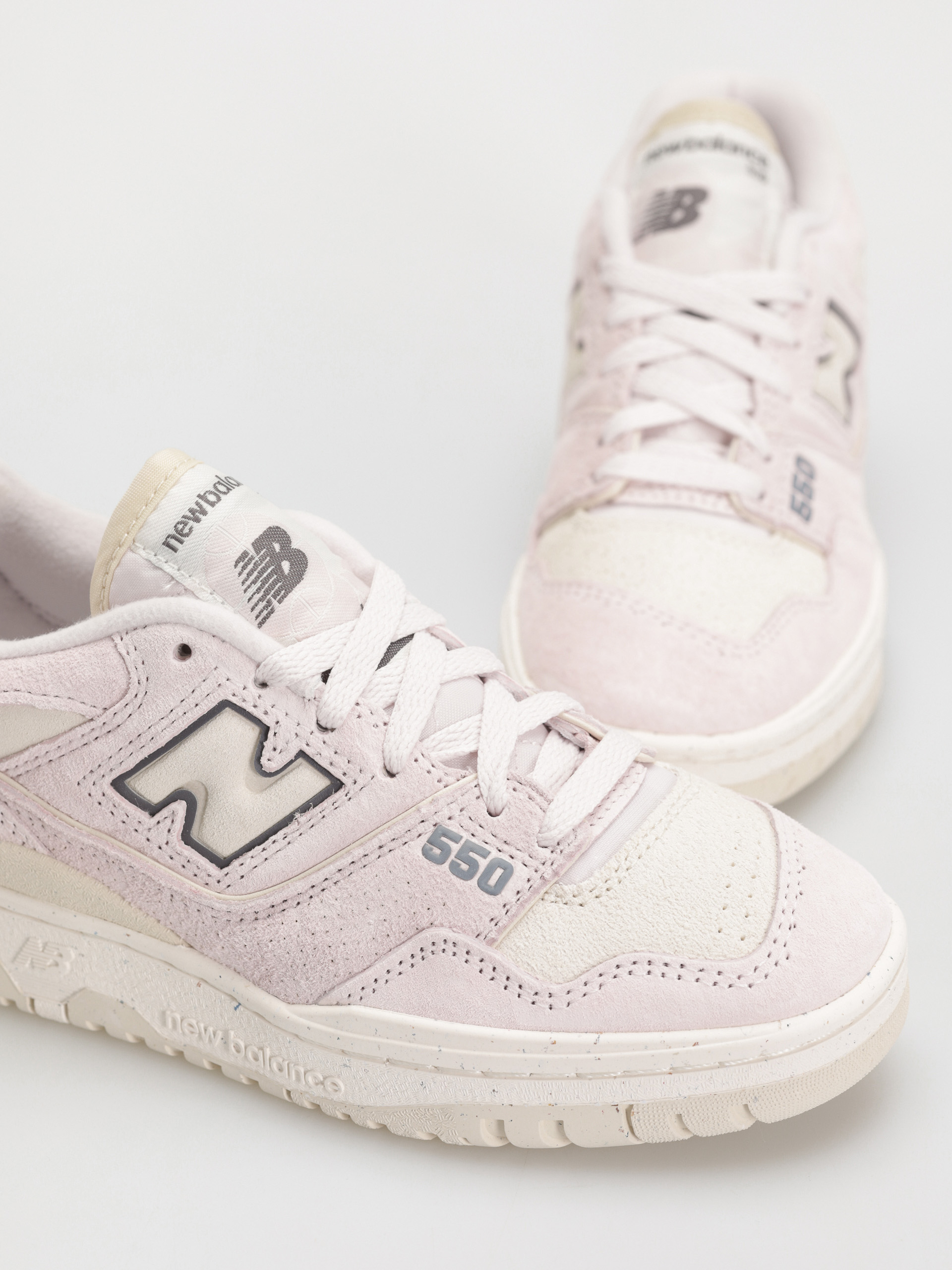Pantofi New Balance 550 Wmn (linen)