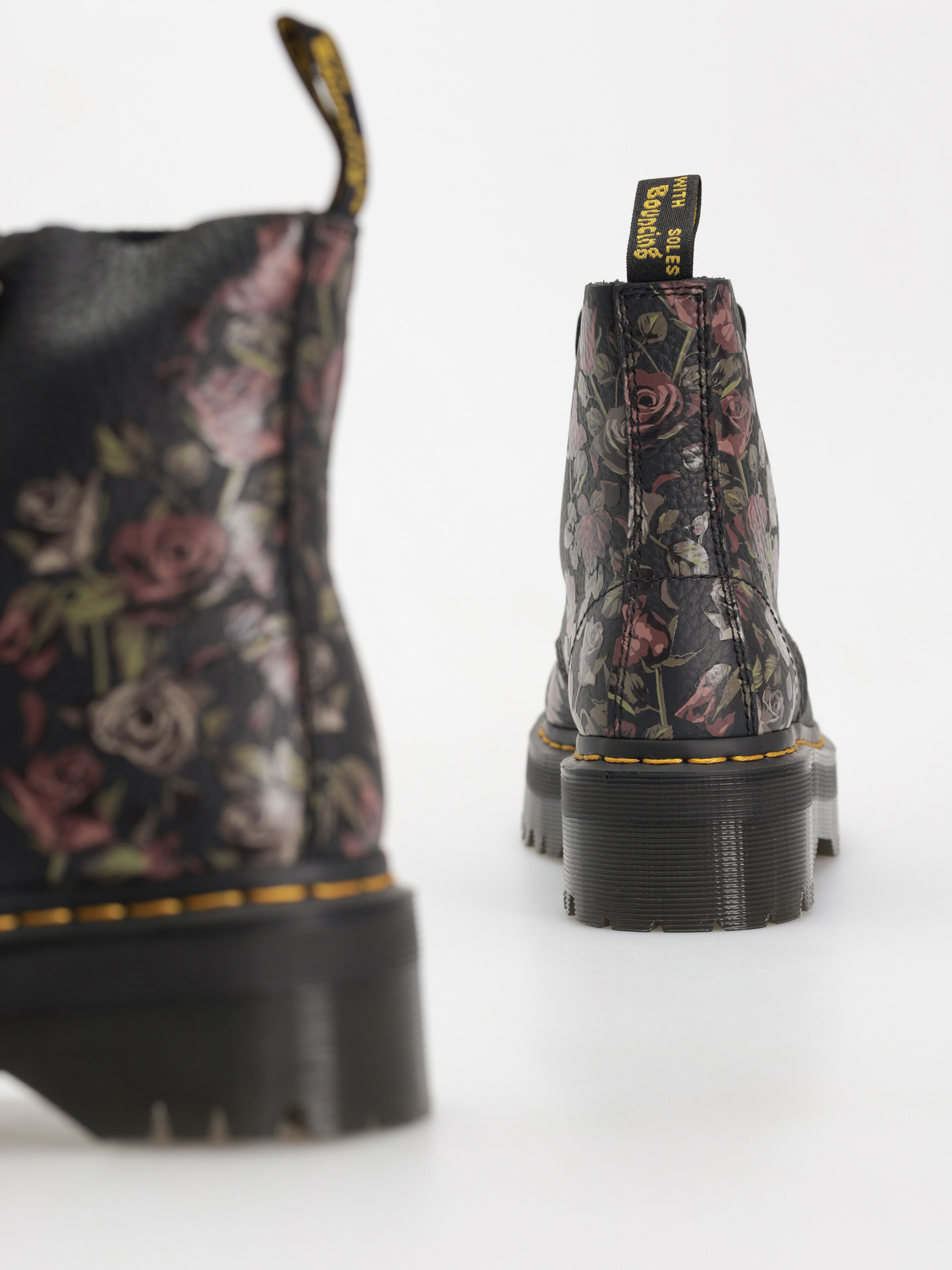 Pantofi Dr. Martens Sinclair Fur Lined Wmn (black buttero)