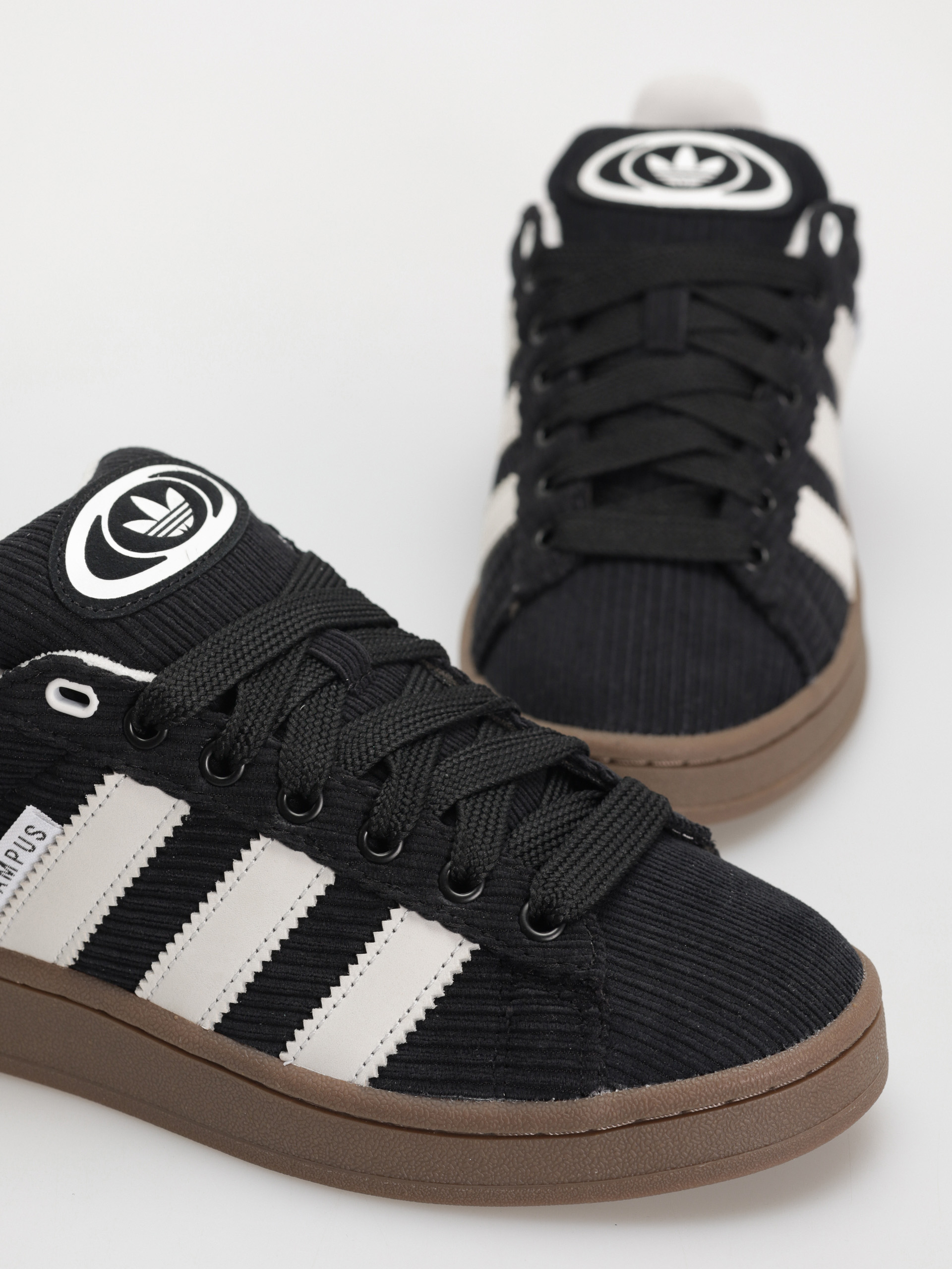 Pantofi adidas Campus 00s (cblack/crywht/gum5)