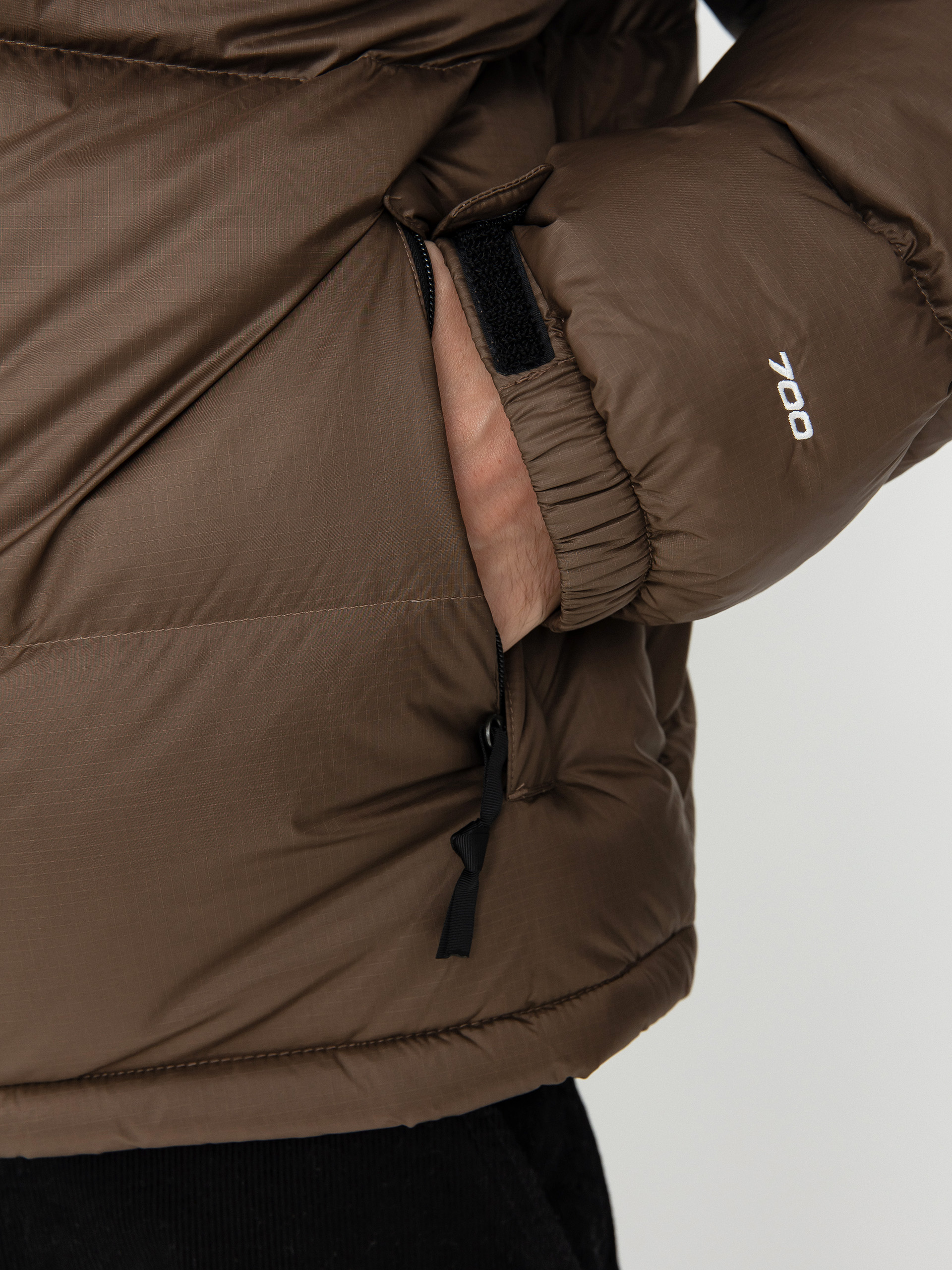 Geacă The North Face 1996 Retro Nuptse (smokey brown/tnf black)