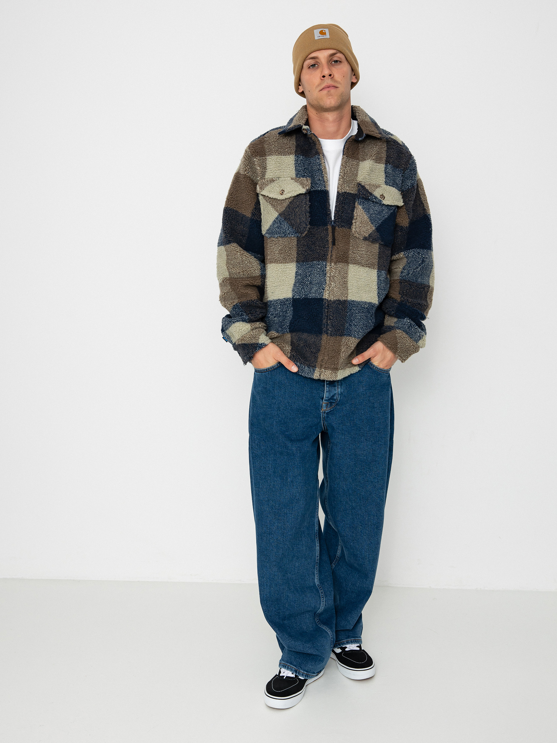 Geacu0103 Kavu McCord Creek (rocky bay)