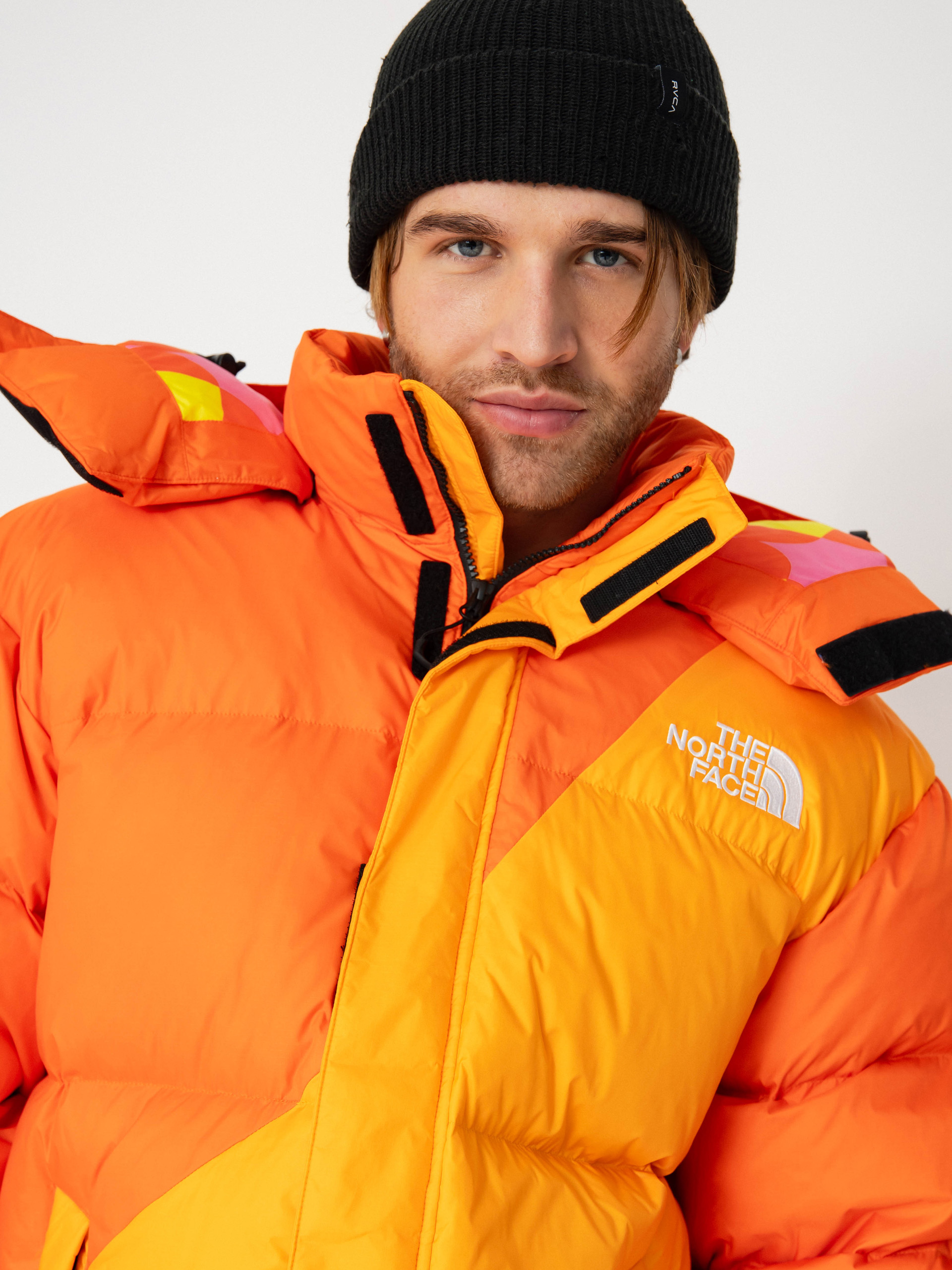 Geacă The North Face X Yinka Ilori Down Puffer (red orange/apricot glaz)