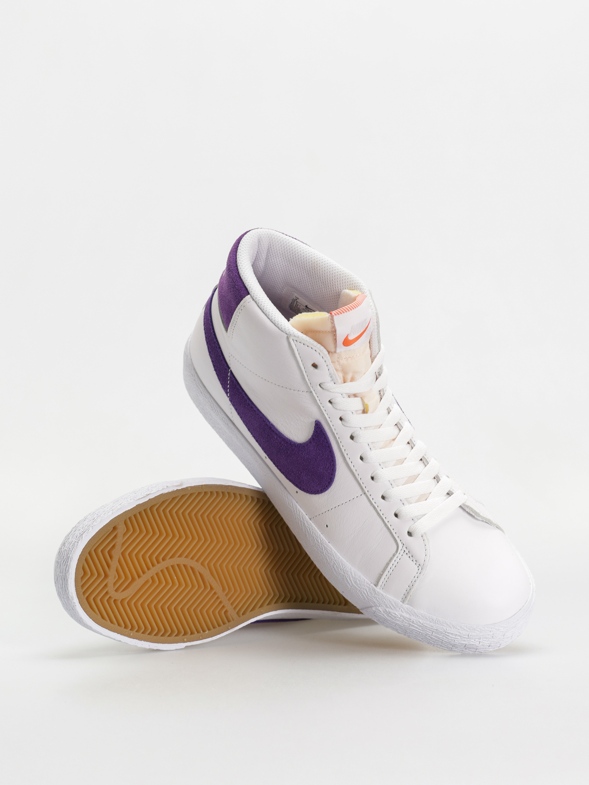 Pantofi Nike SB Zoom Blazer Mid (white/court purple white gum light brown)