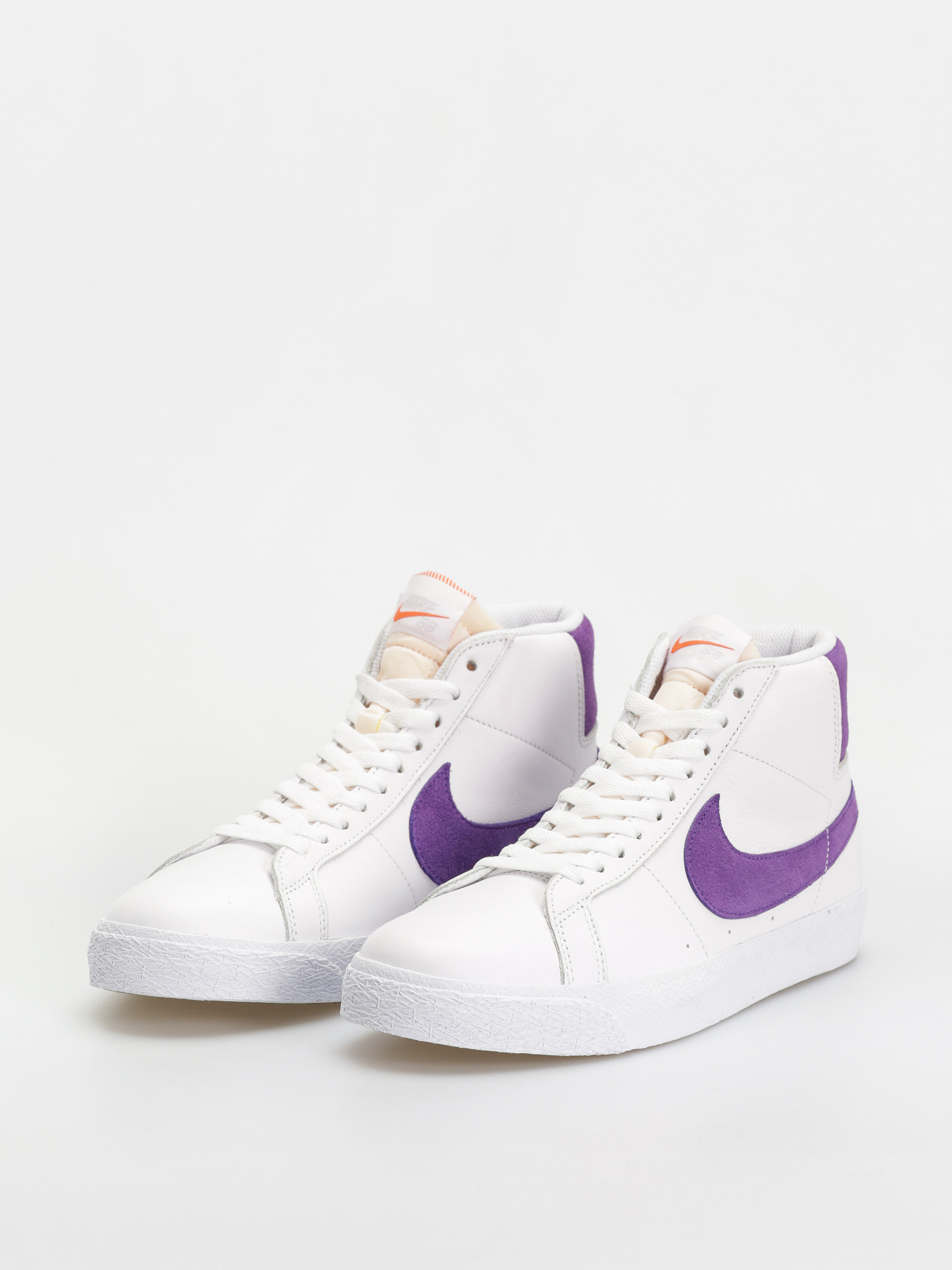 Pantofi Nike SB Zoom Blazer Mid (white/court purple white gum light brown)