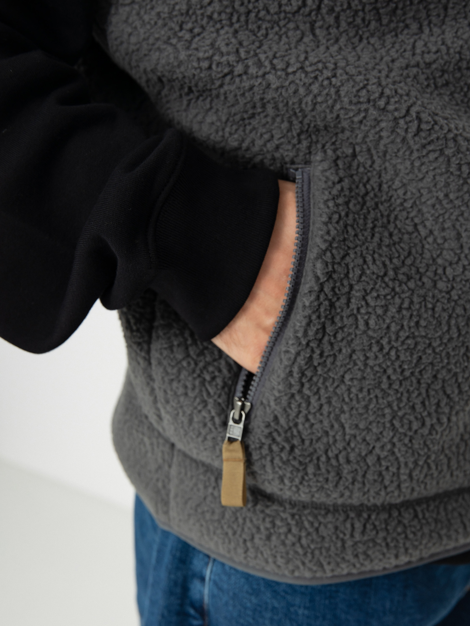 Vestă Patagonia Retro Pile Vest (forge grey)