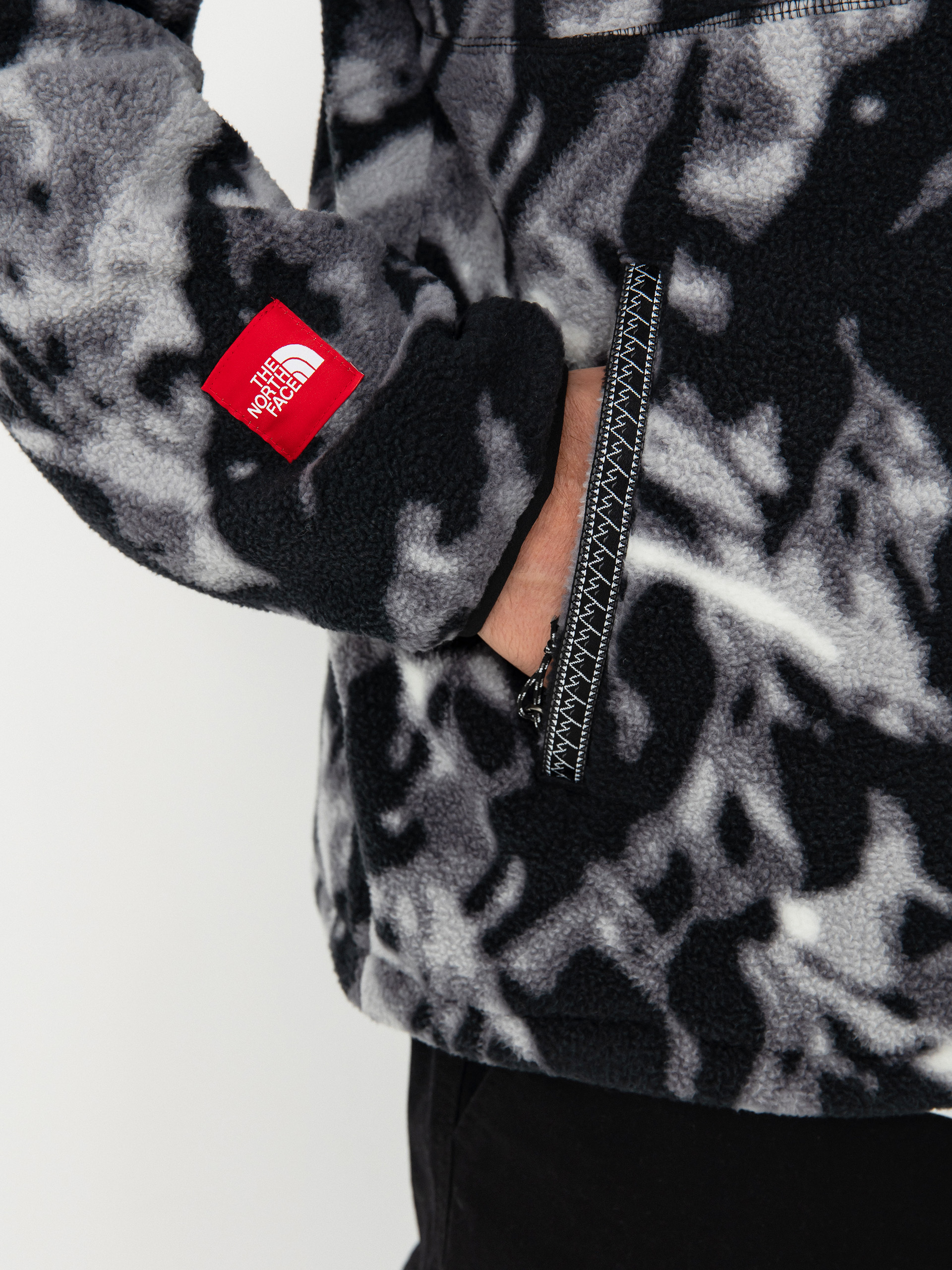 Pentru bărbați Hanorac din fleece The North Face Tnf Fleeski 1/4 Zip (tnf black 3d summit mes)