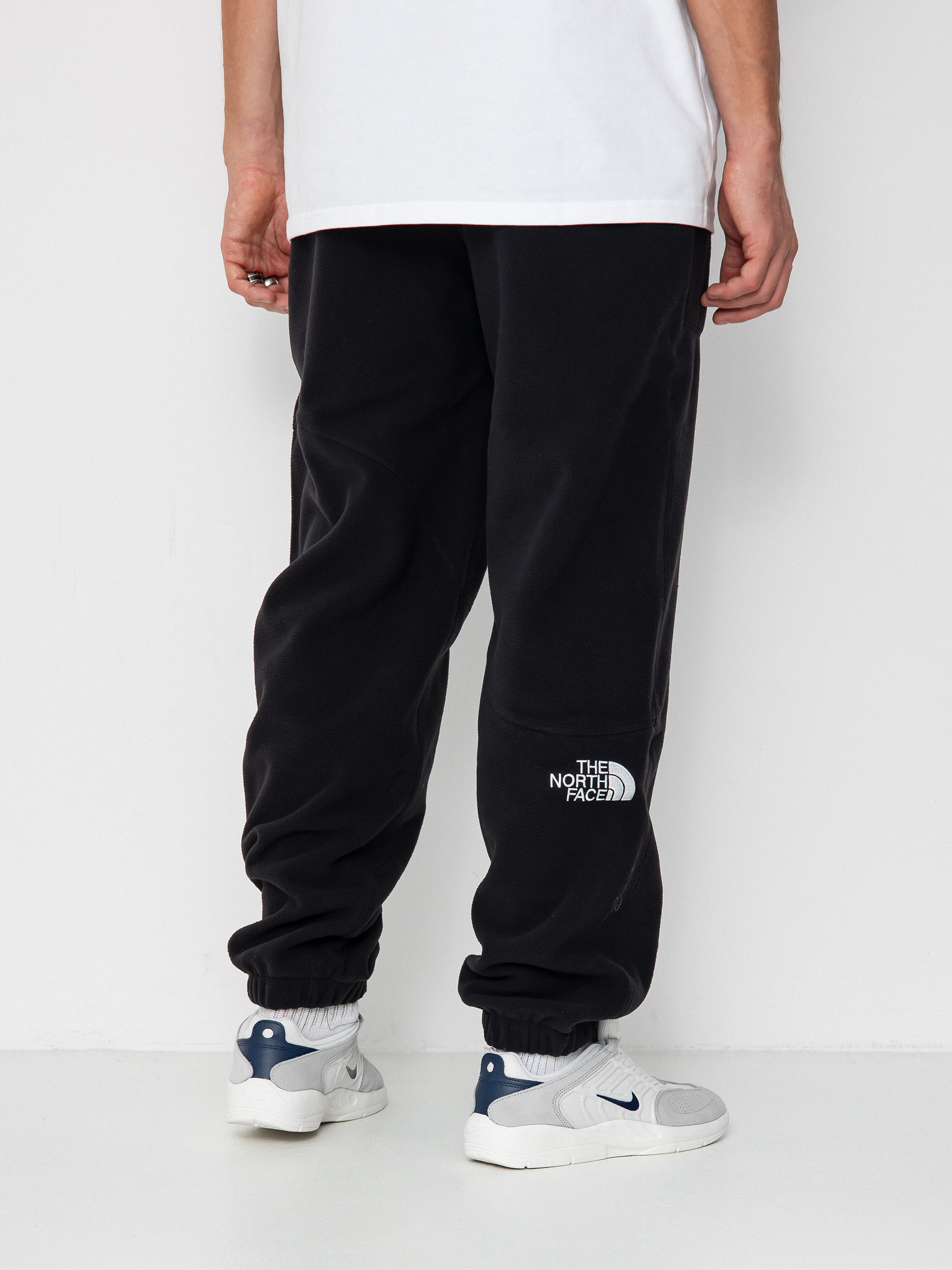 Pantaloni The North Face X Yinka Ilori Fleece (tnf black)