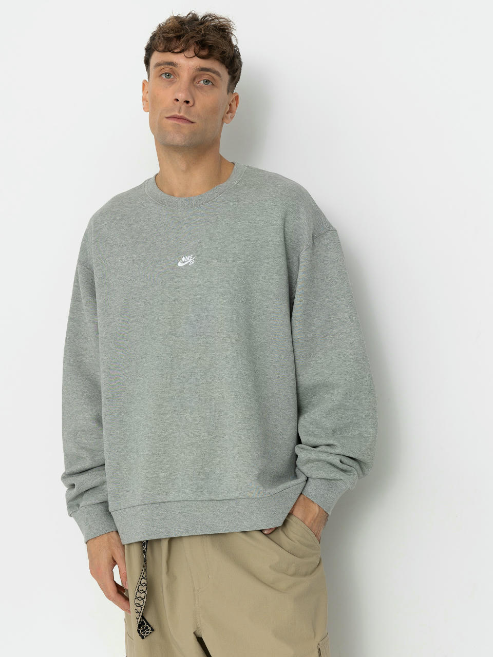 Hanorac Nike SB Essential Logo Crew (dk grey heather/white)