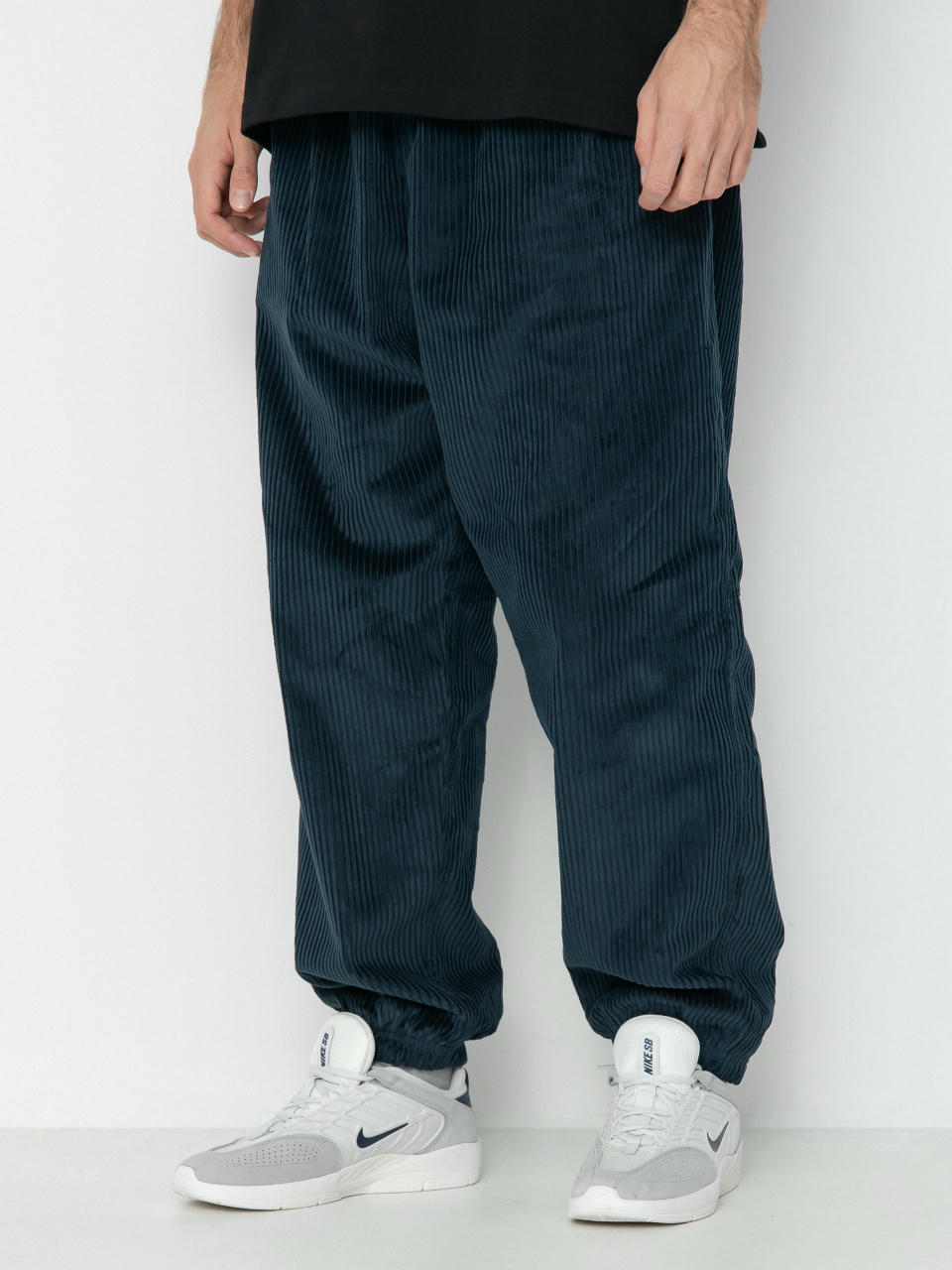 Pantaloni Nike SB Elastic Cord (armory navy/team red)