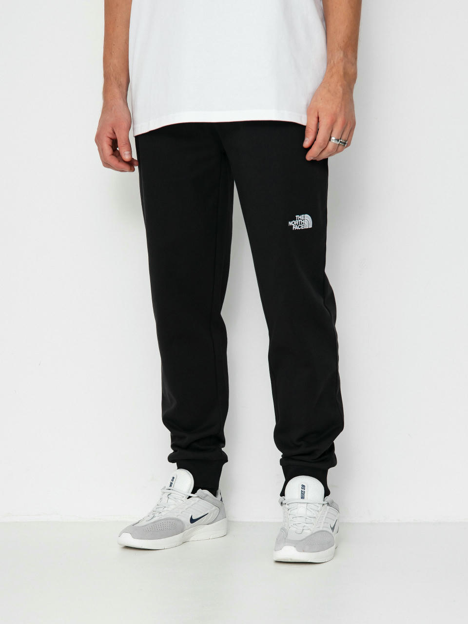 Pantaloni The North Face Nse Light (tnf black)