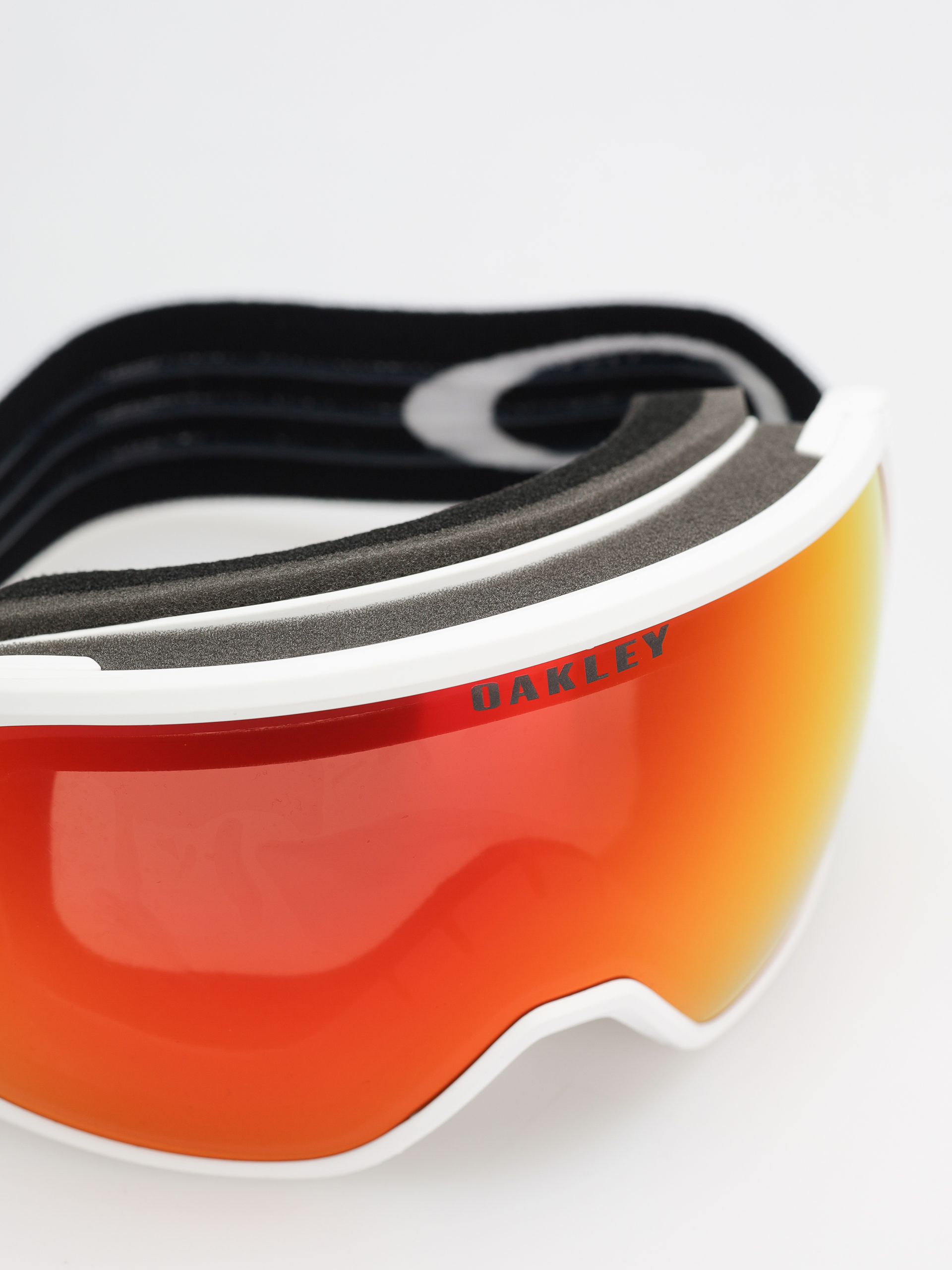 Ochelari pentru snowboard Oakley Flight Tracker S JR (matte white/prizm snow torch iridium)