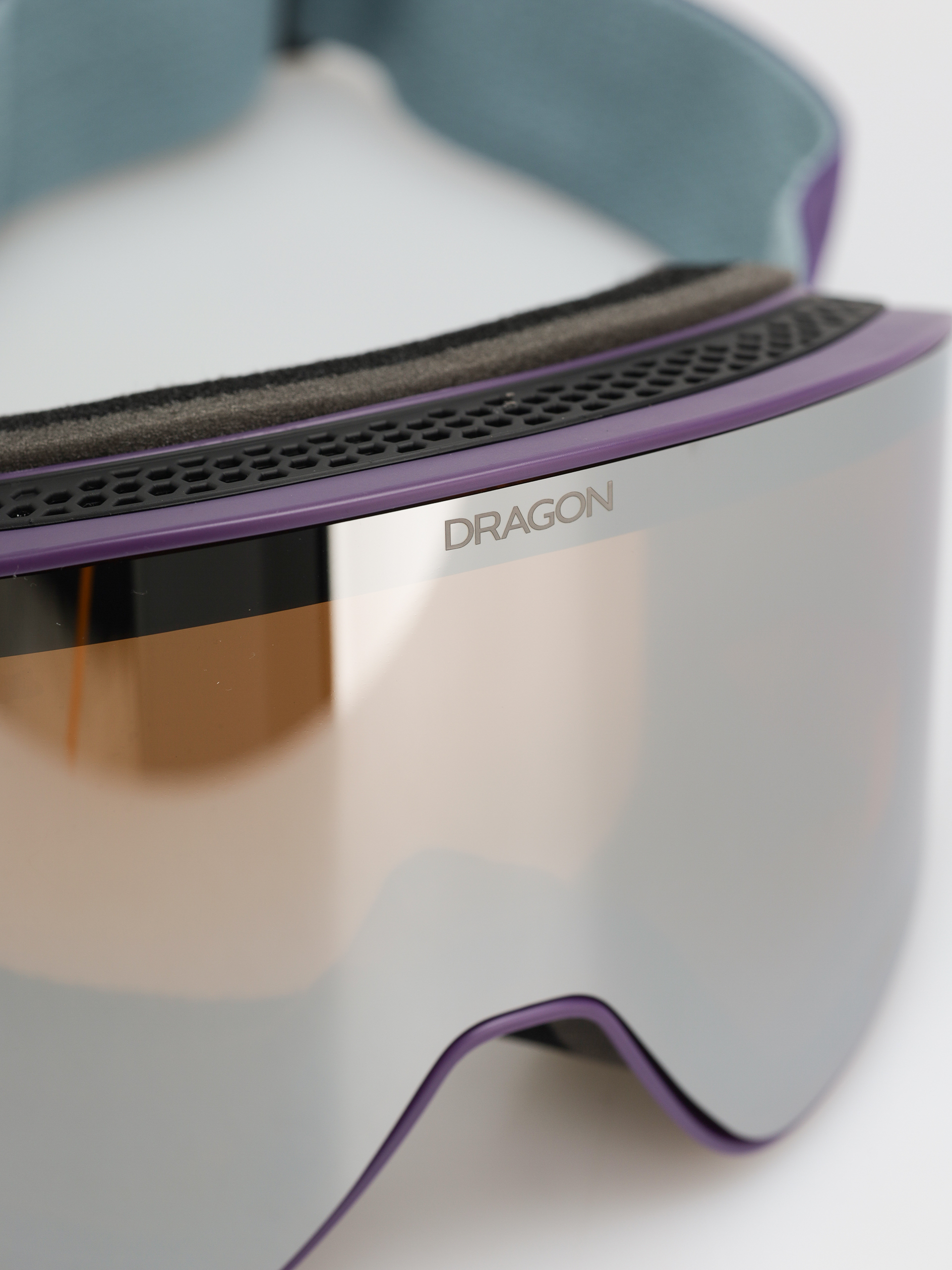 Ochelari pentru snowboard Dragon NFX2 (deepplum/lumalens silver ion+lumalens violet)