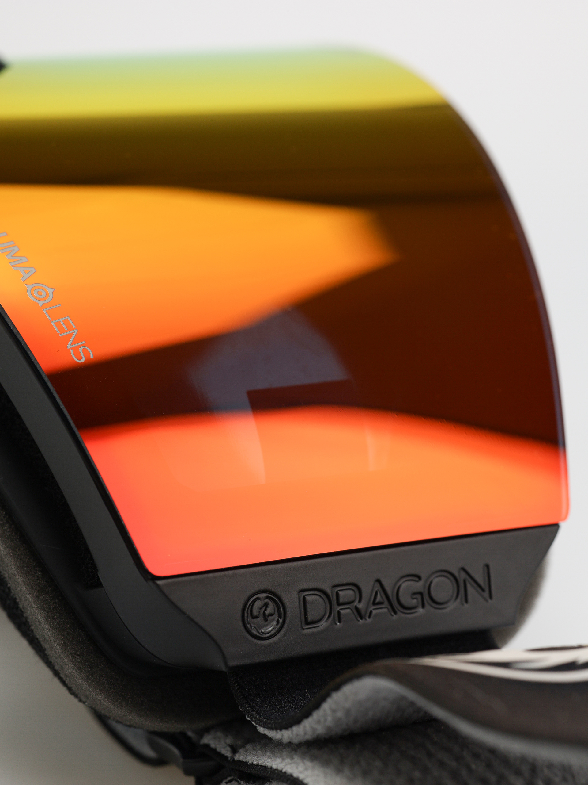 Ochelari pentru snowboard Dragon RVX MAG OTG (nouveaublack/lumalens red ion+lumalens light rose)