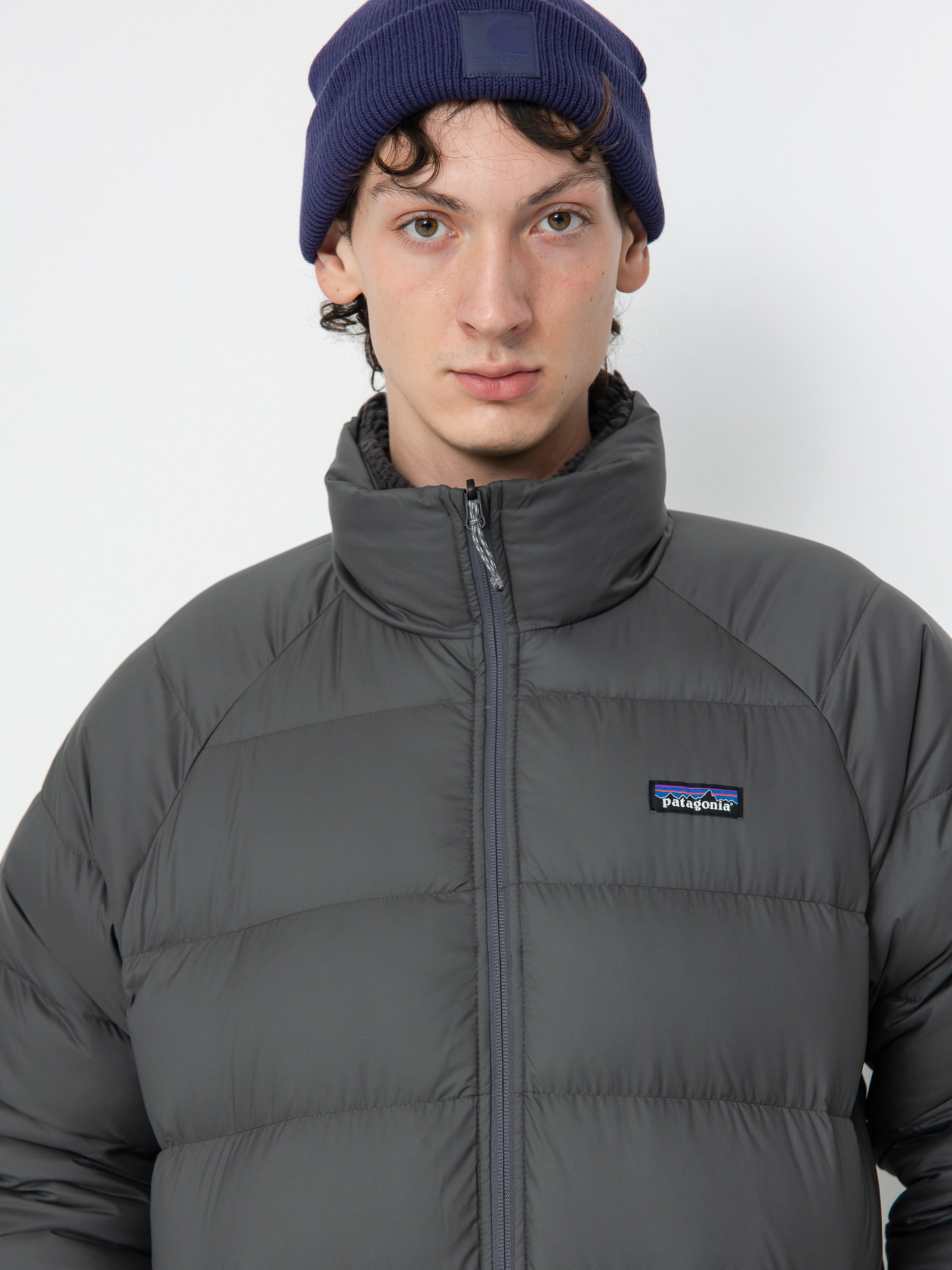 Geacă Patagonia Reversible Silent Down (forge grey)