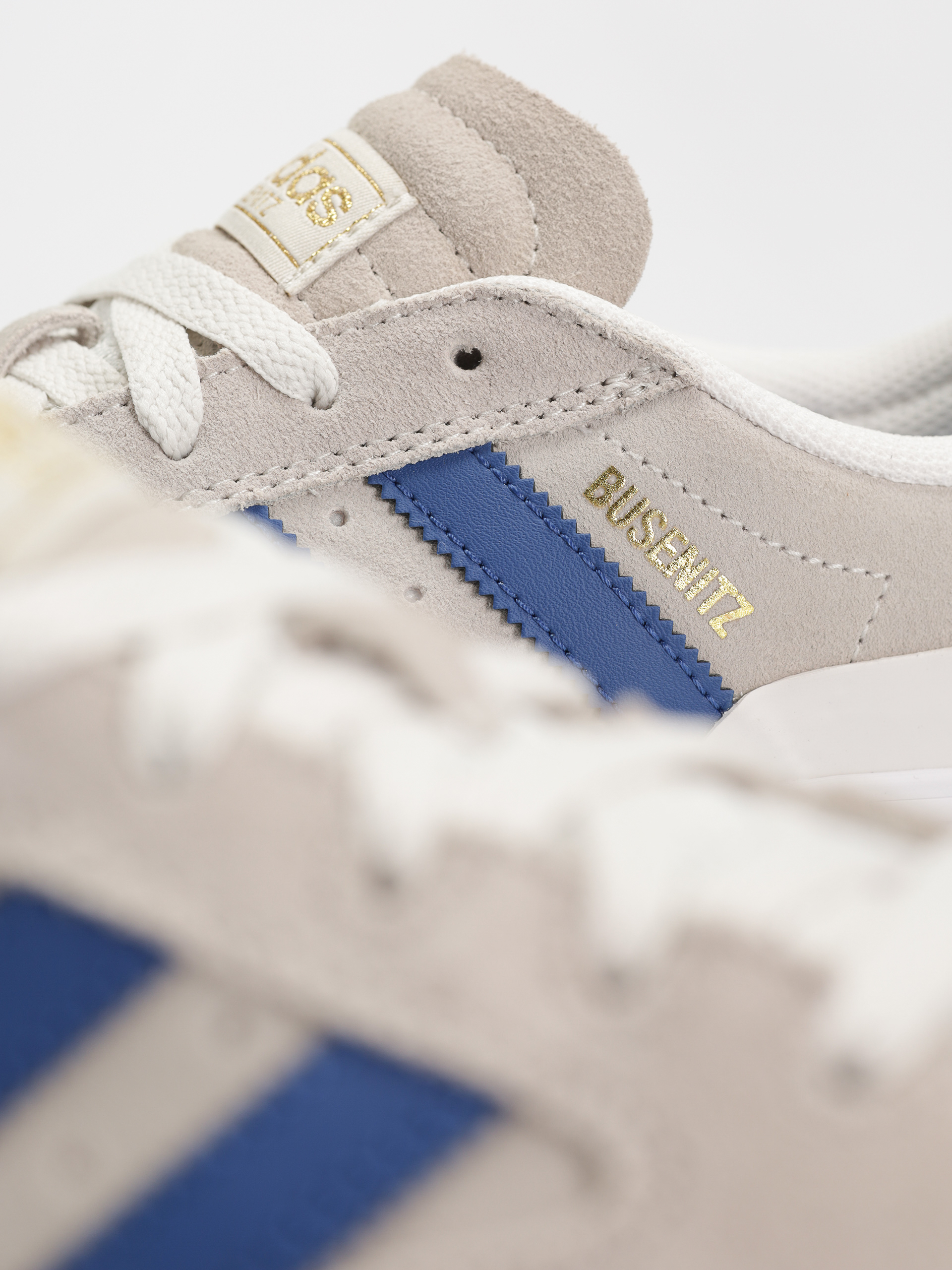 Pantofi adidas Busenitz Vulc II (crywht/royblu/goldmt)