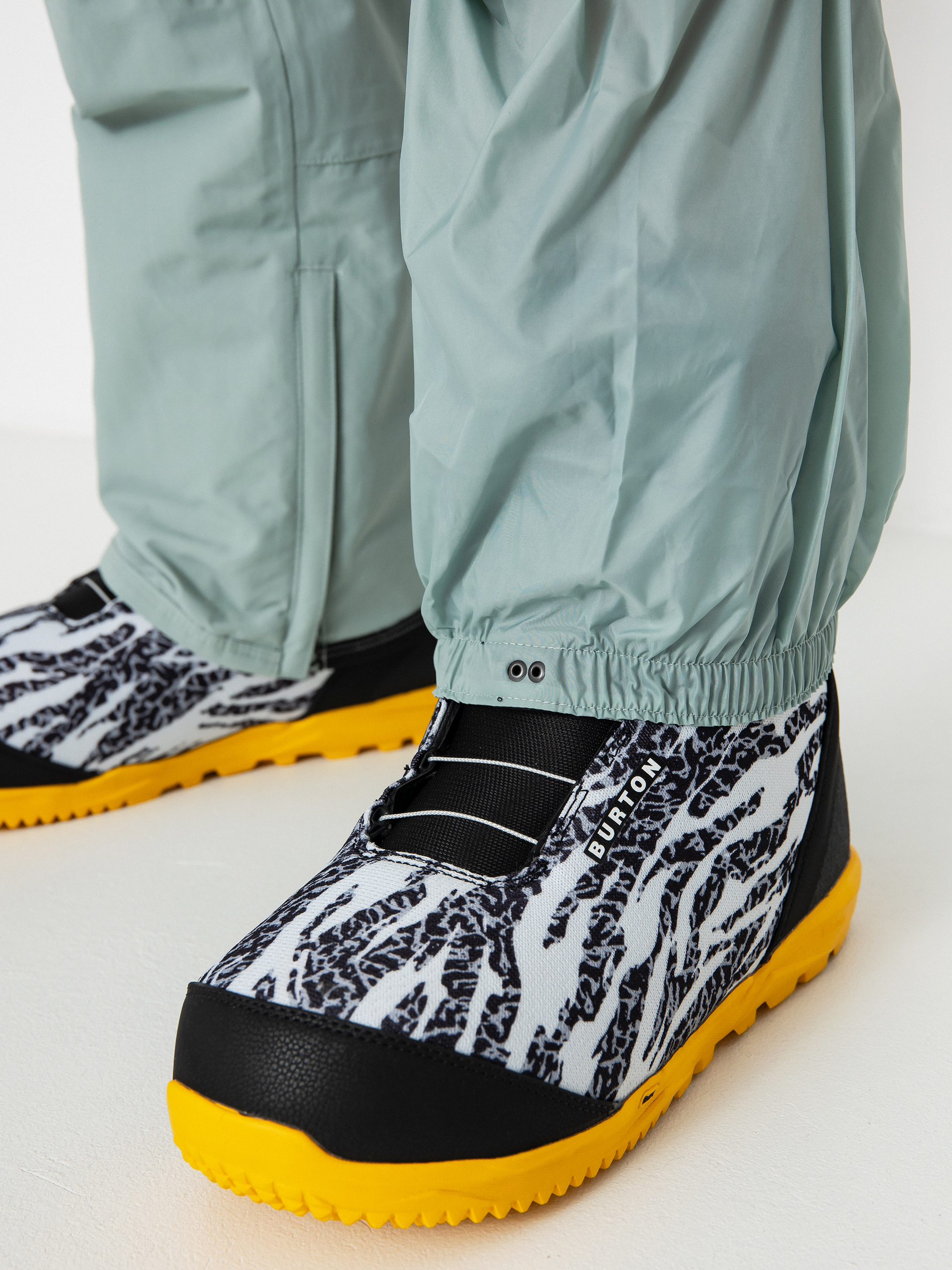 Pentru bărbați Pantaloni pentru snowboard Burton Covert 2.0 (petrol green)