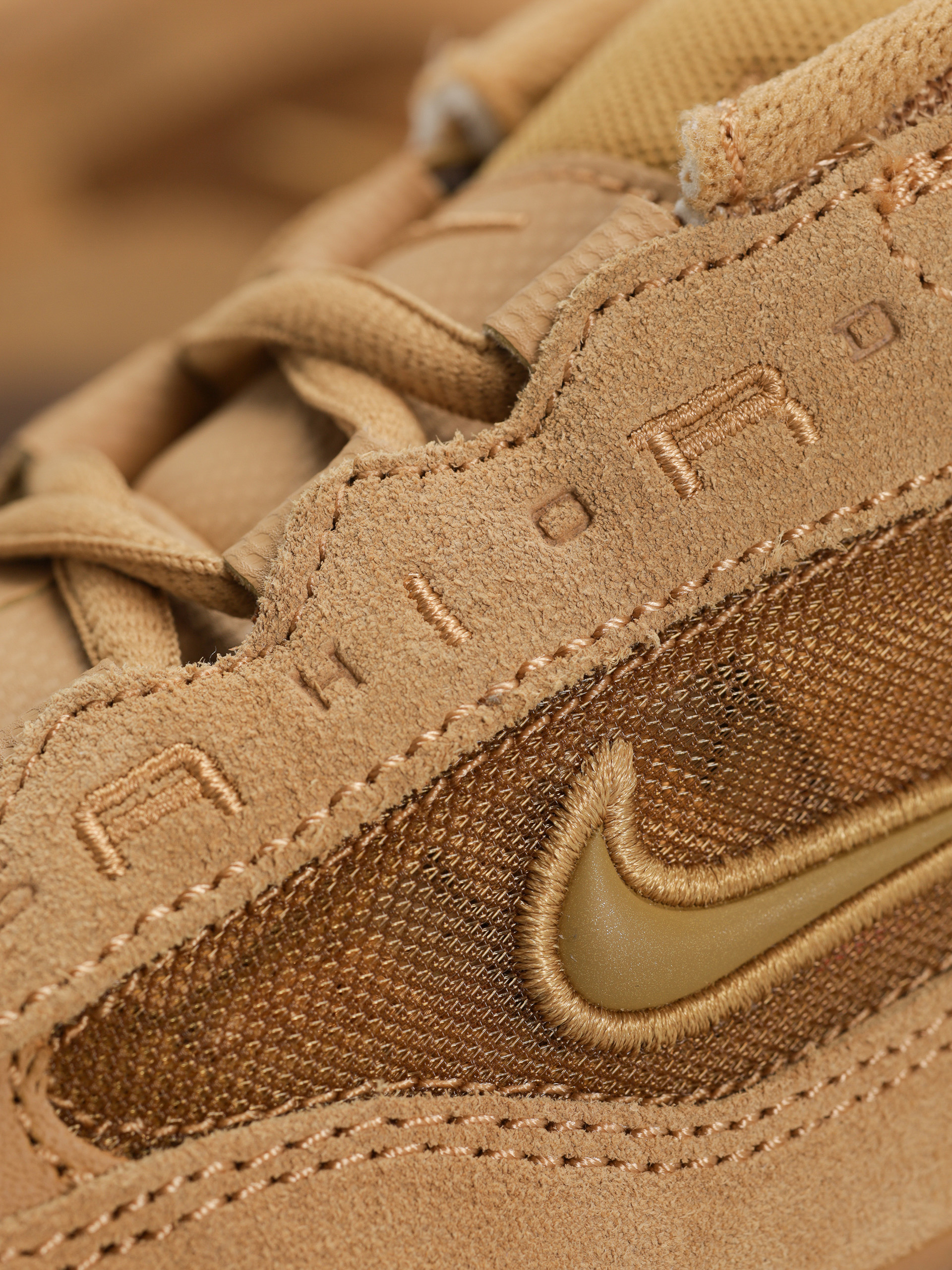 Pantofi Nike SB Air Max Ishod (flax/wheat flax safety orange)