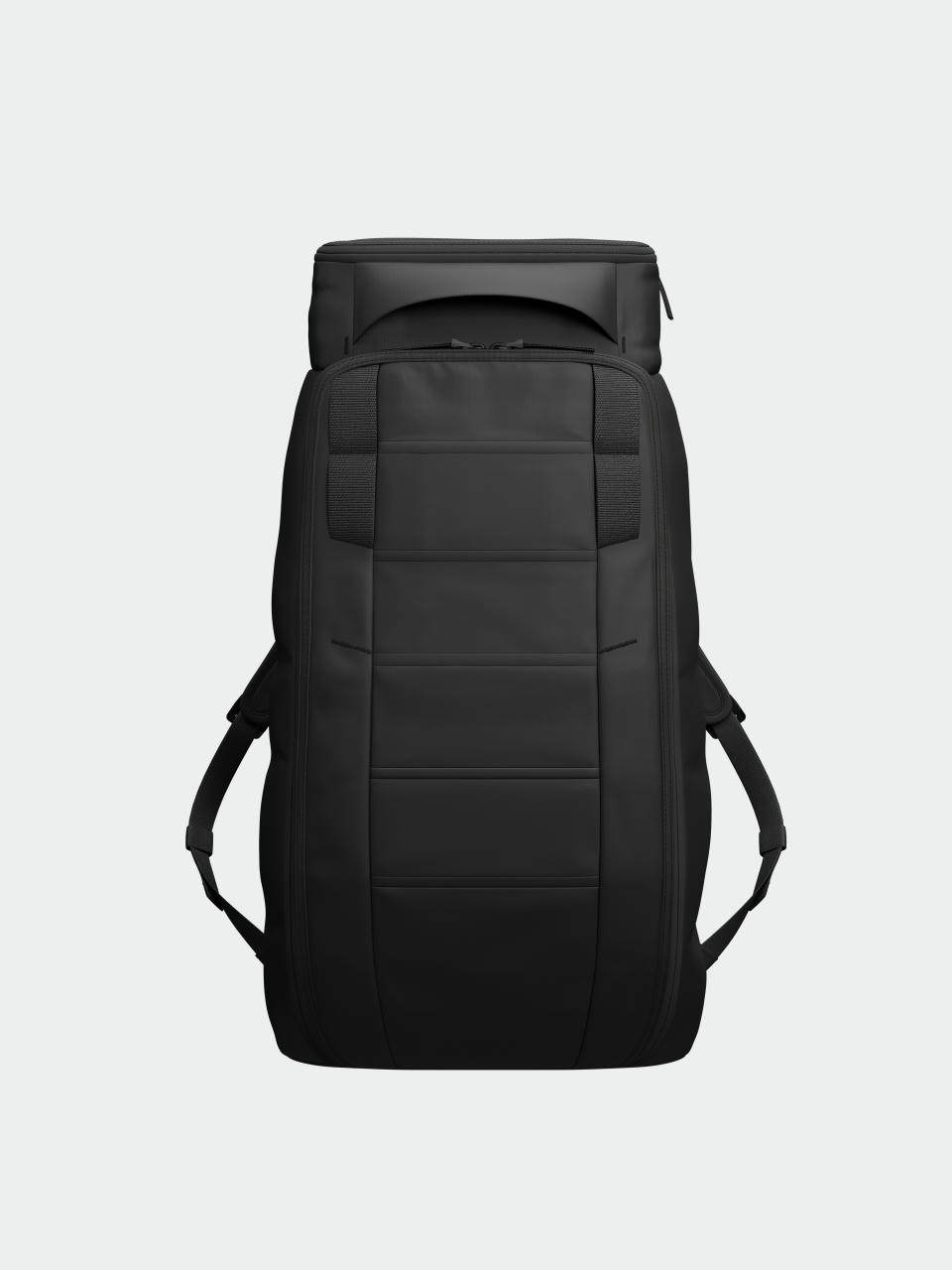 Rucsac Db Hugger 30L (black out)