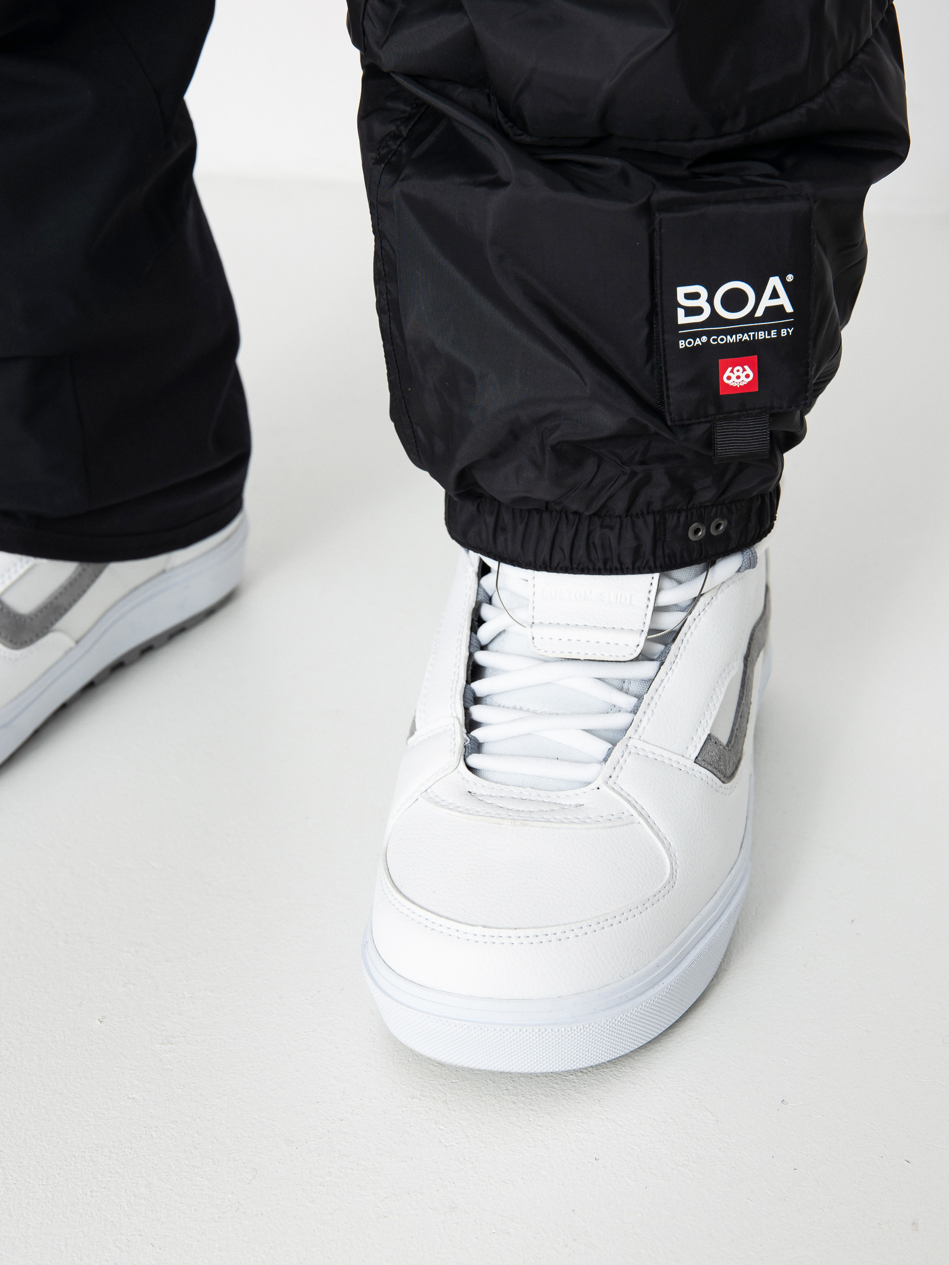 Pentru bărbați Pantaloni pentru snowboard 686 Smarty 3 In 1 Cargo (black)