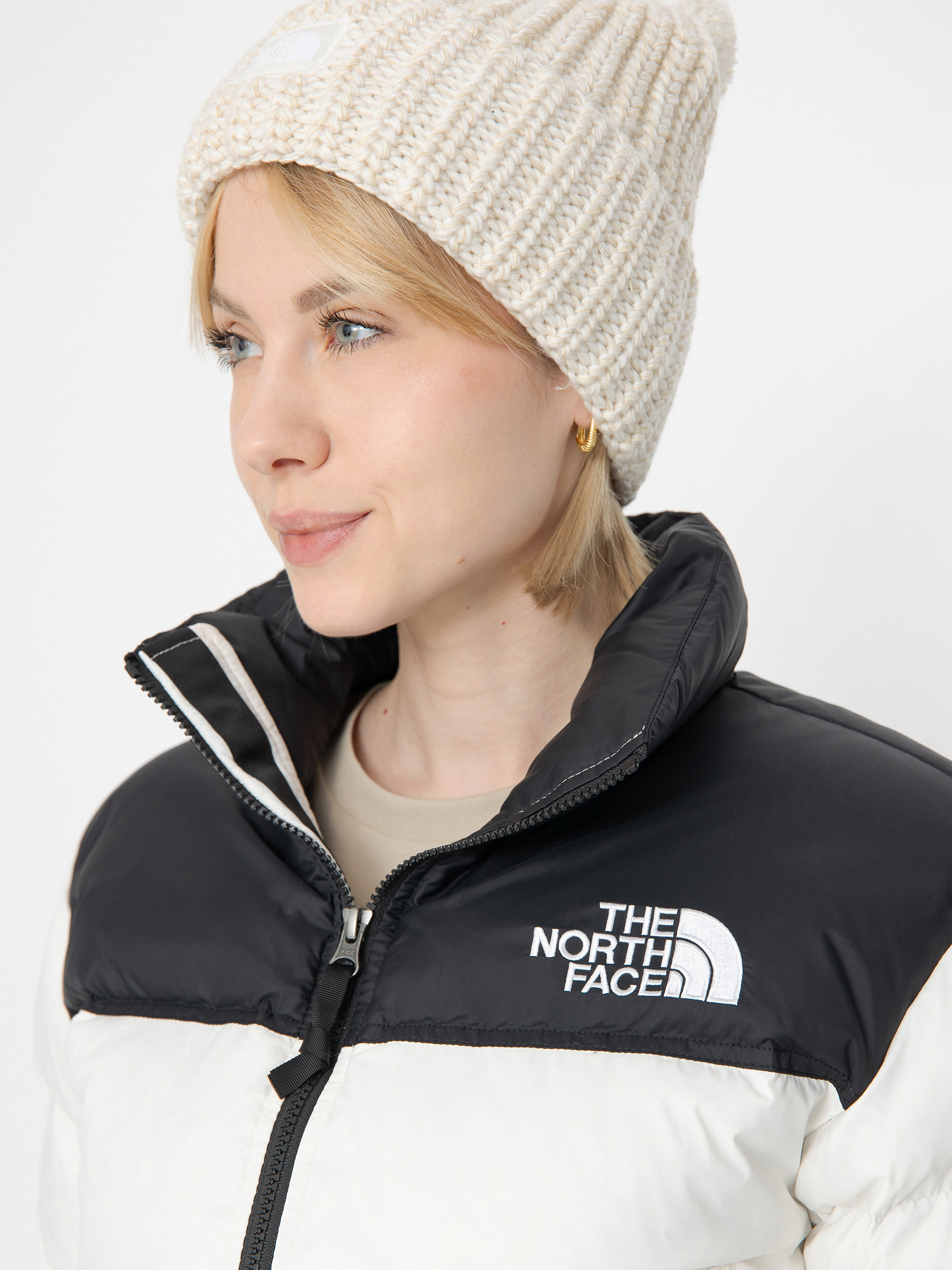 Geacă The North Face Nuptse Short Wmn (white dune/tnf black)