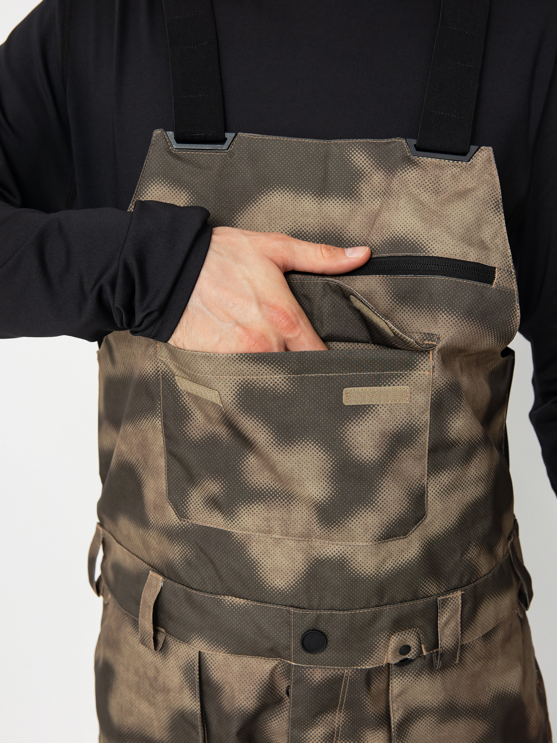 Pentru bărbați Pantaloni pentru snowboard Volcom Roan Bib Overall (camouflage)